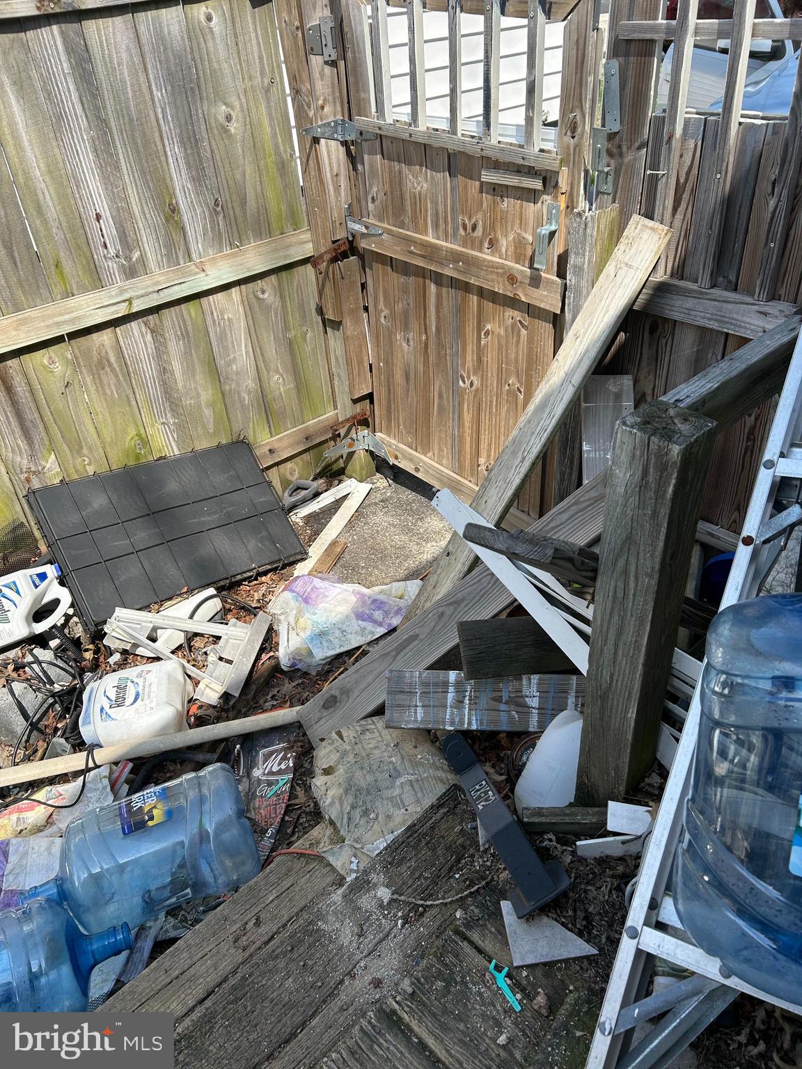 MILMONT PARK - Residential