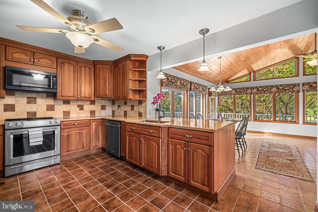 NORTH HARFORD HEIGHTS - Residential