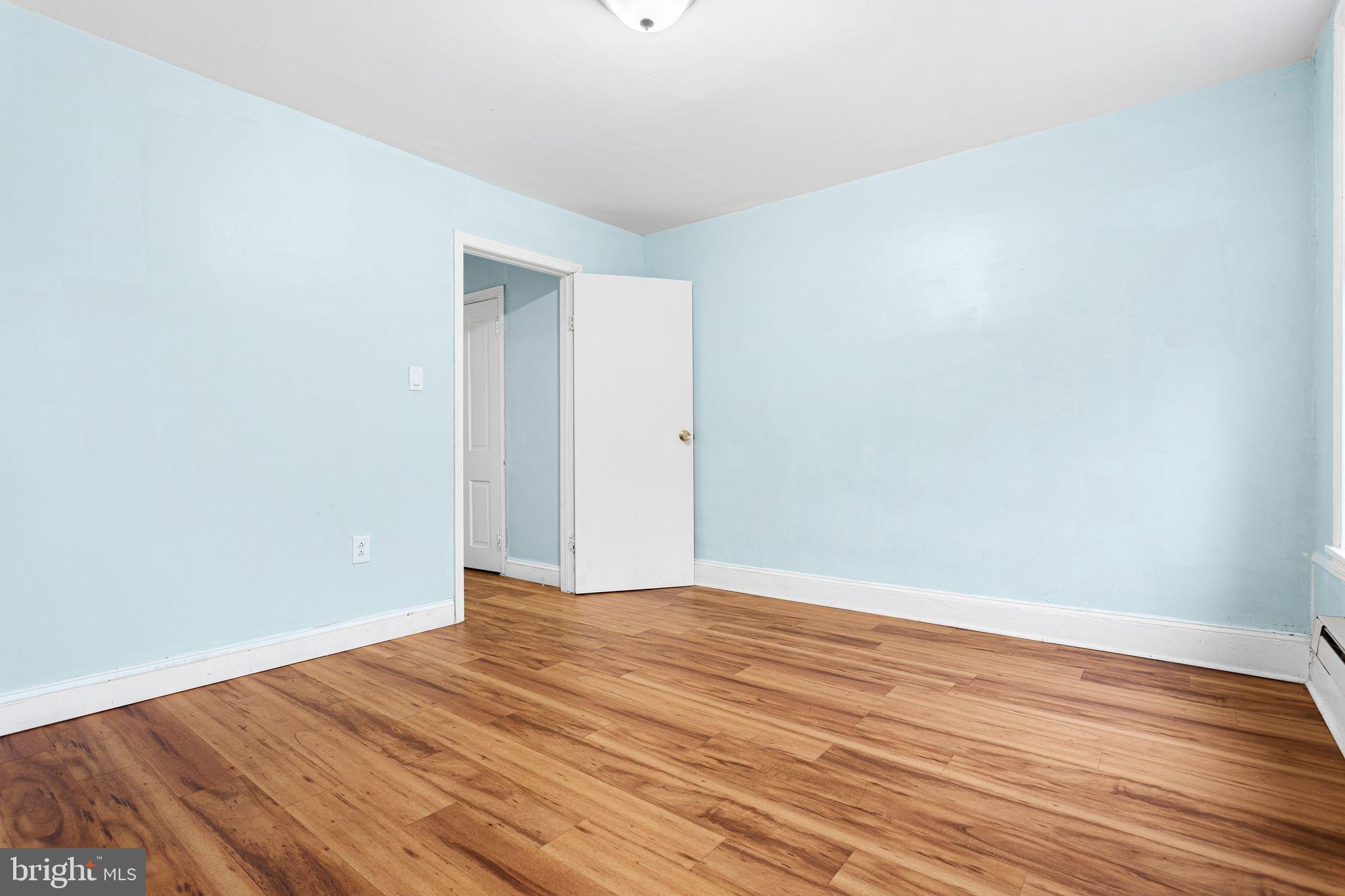 WEST KENSINGTON - Residential