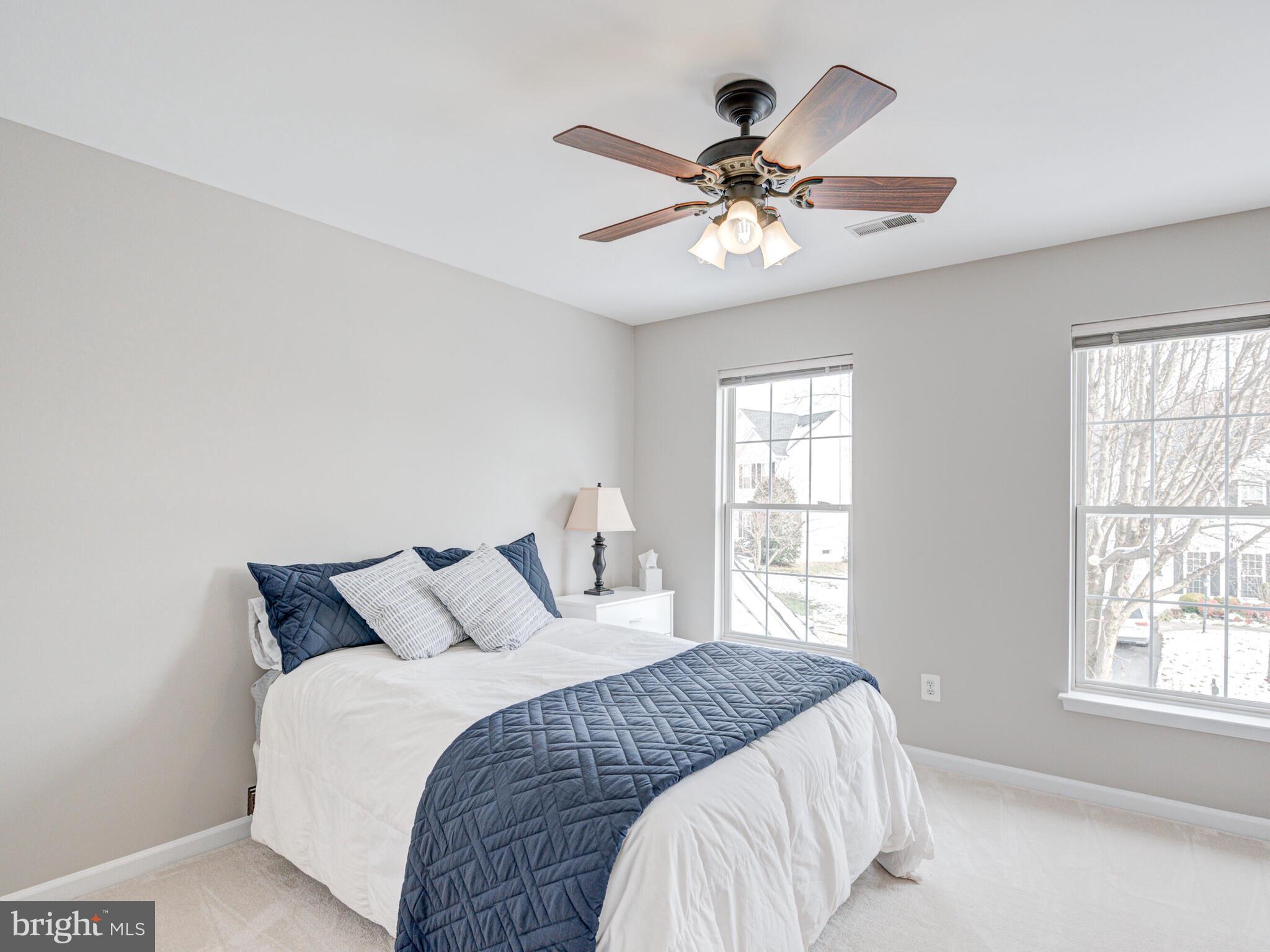 ASHBURN MANOR - Residential