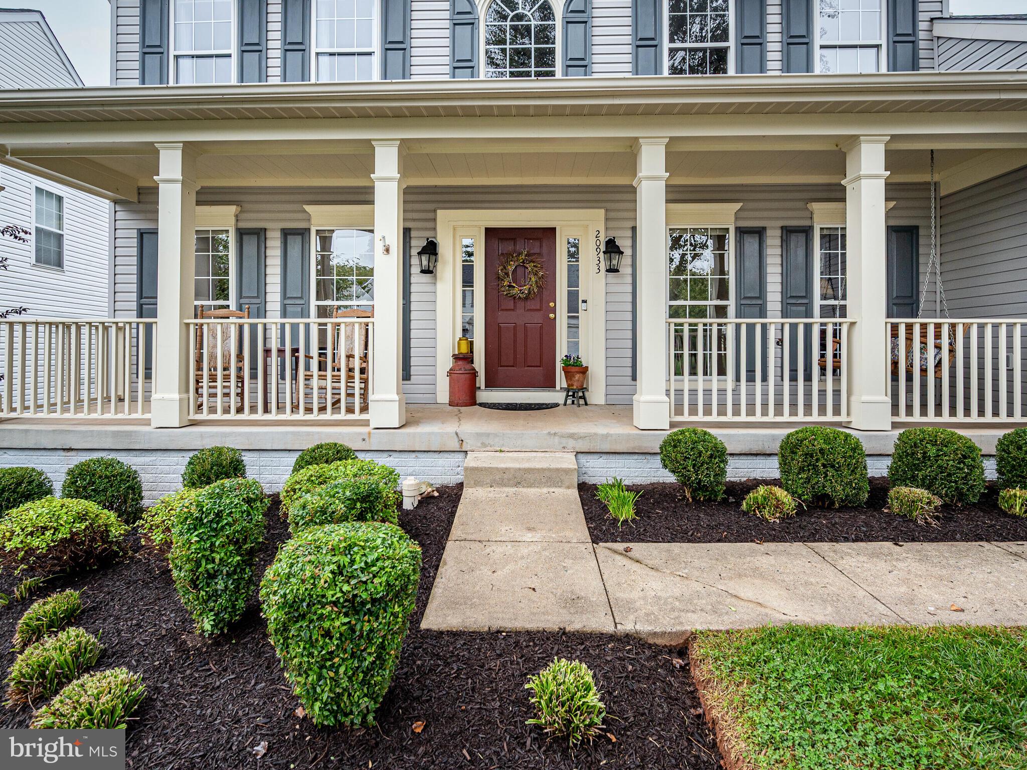 ASHBURN MANOR - Residential