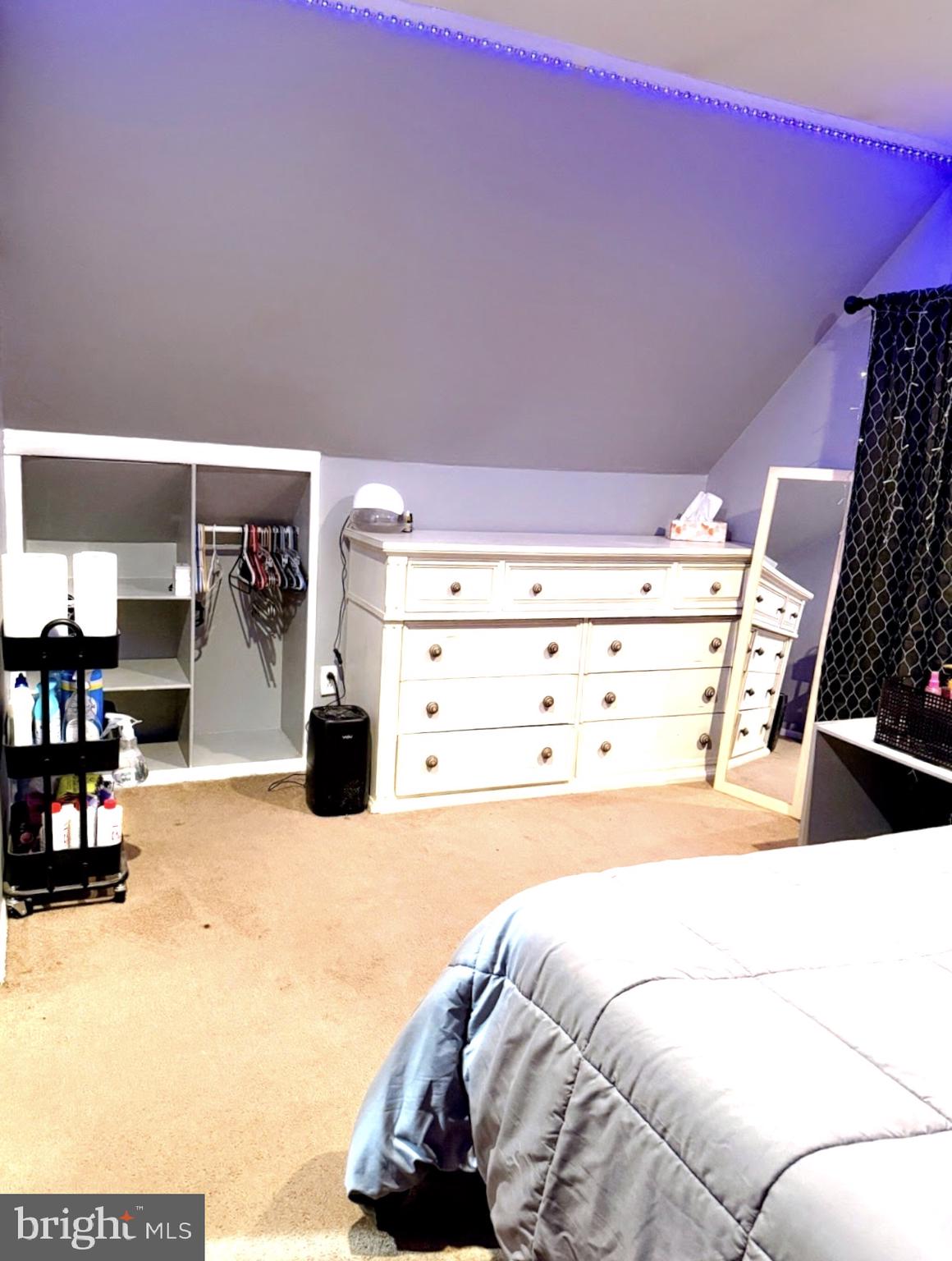 MILL CREEK FALLS - Residential