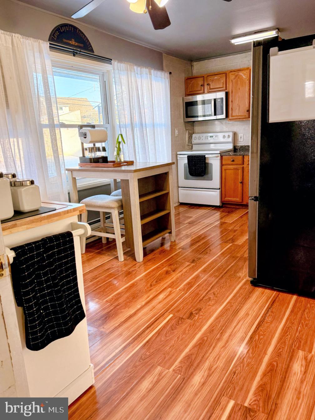 MILL CREEK FALLS - Residential