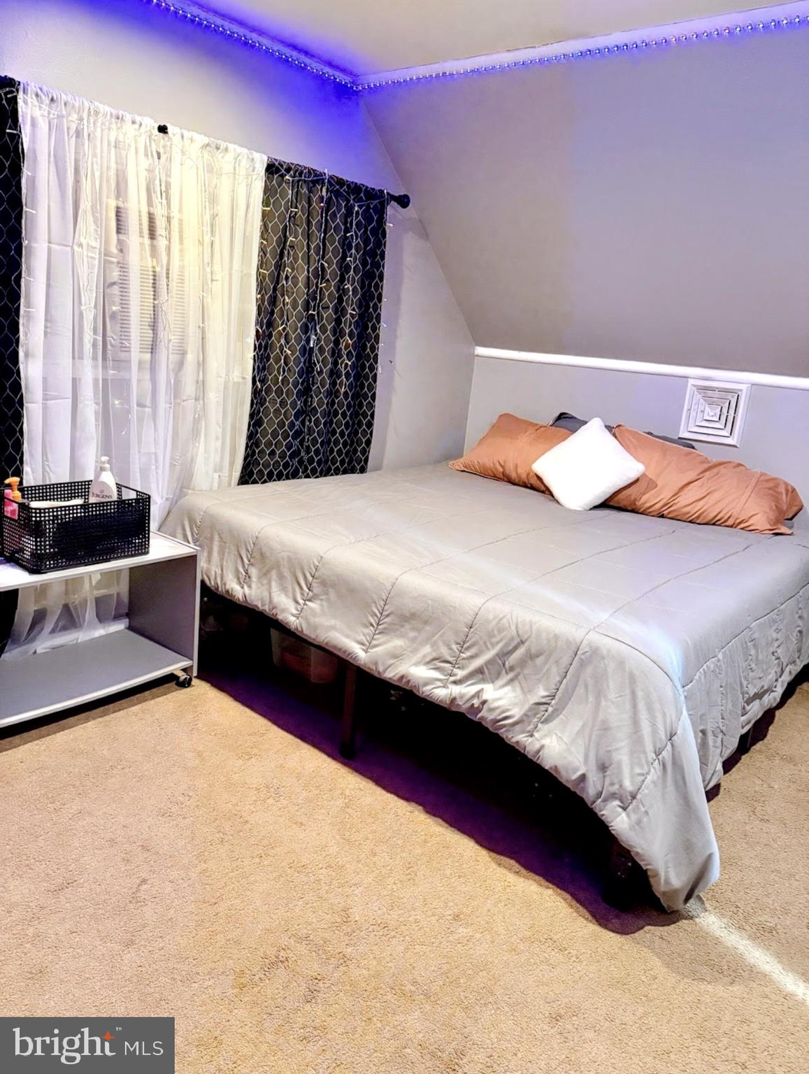 MILL CREEK FALLS - Residential