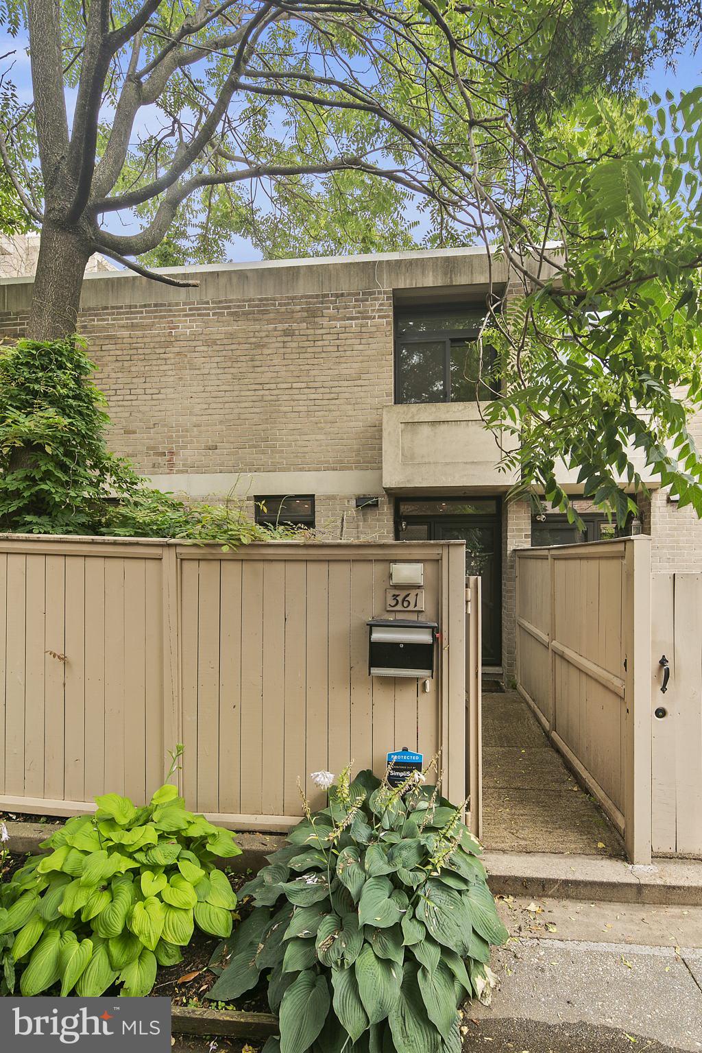 361 N STREET SW 361