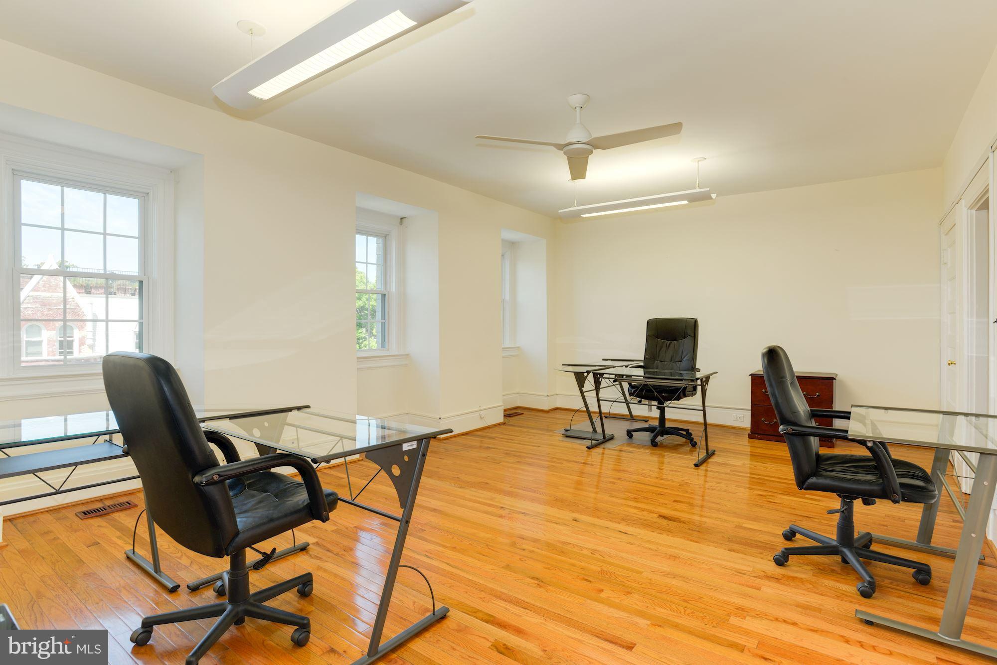 KALORAMA - Commercial Sale