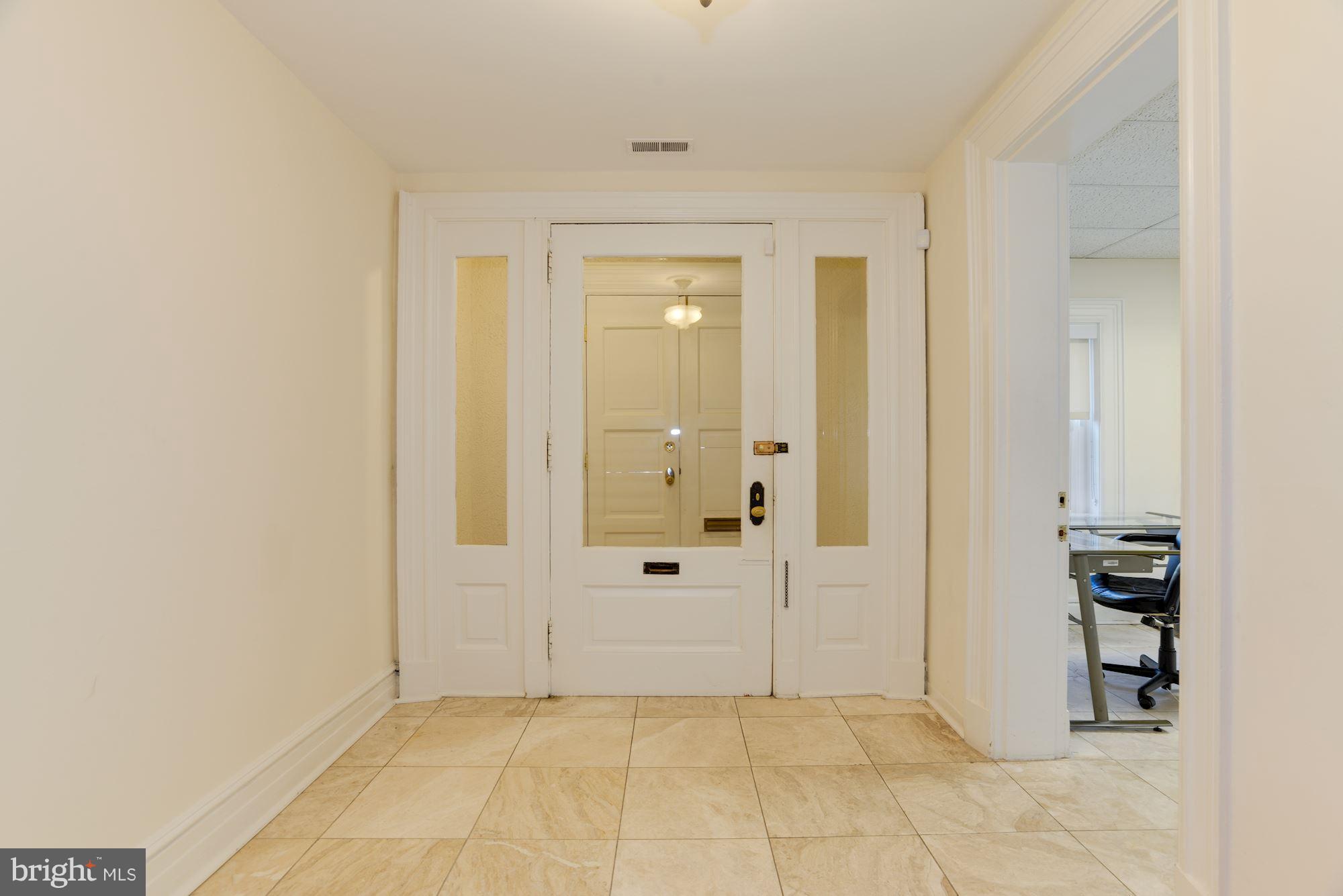 KALORAMA - Commercial Sale