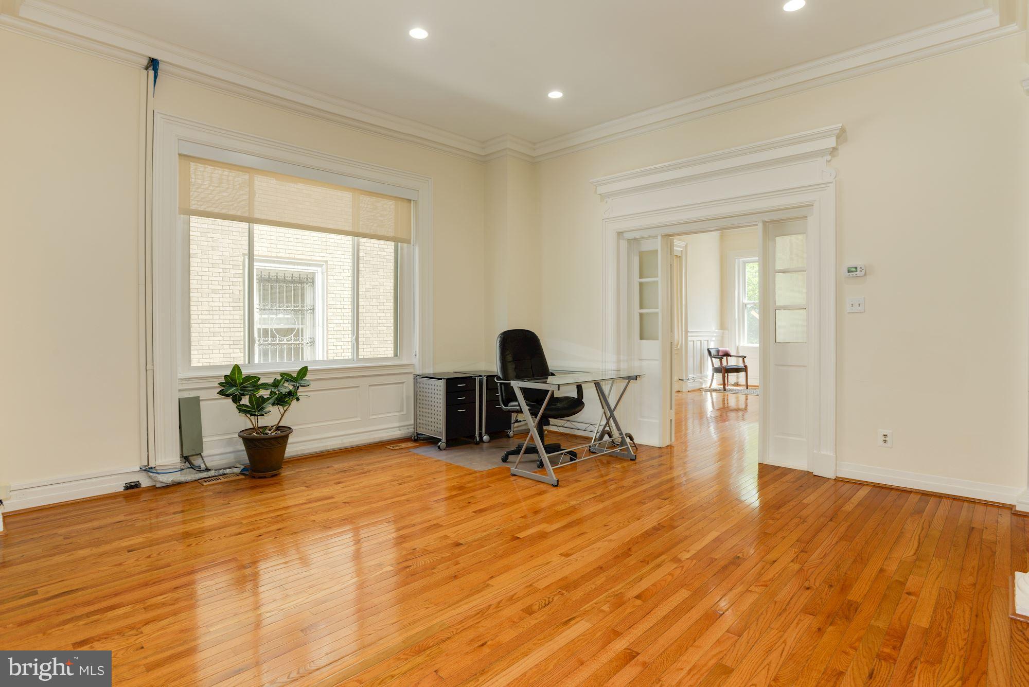 KALORAMA - Commercial Sale