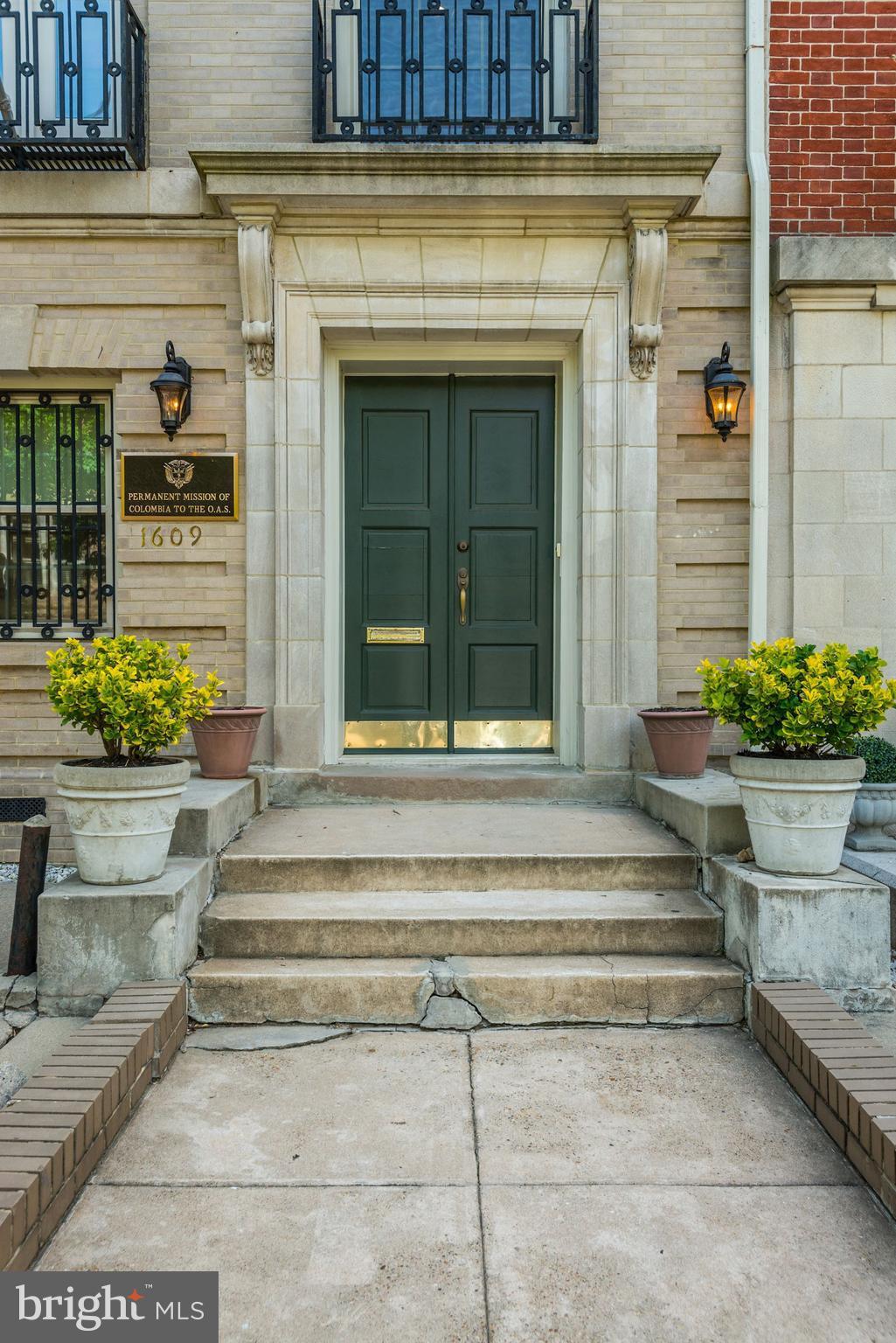 KALORAMA - Commercial Sale