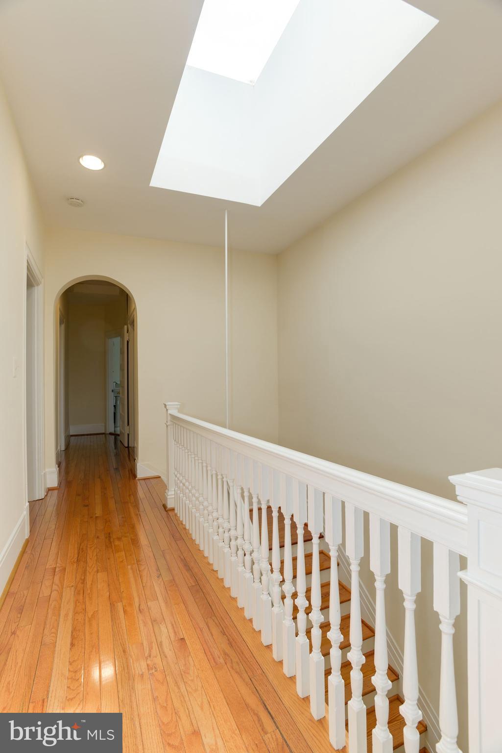KALORAMA - Commercial Sale