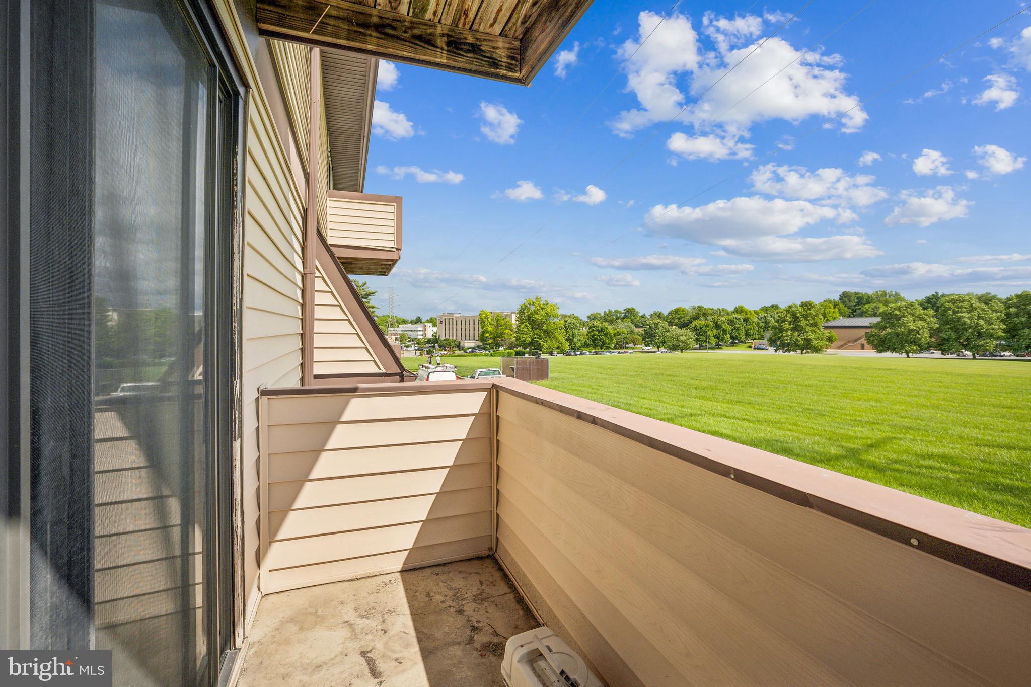 AMBERTOWNE - Residential