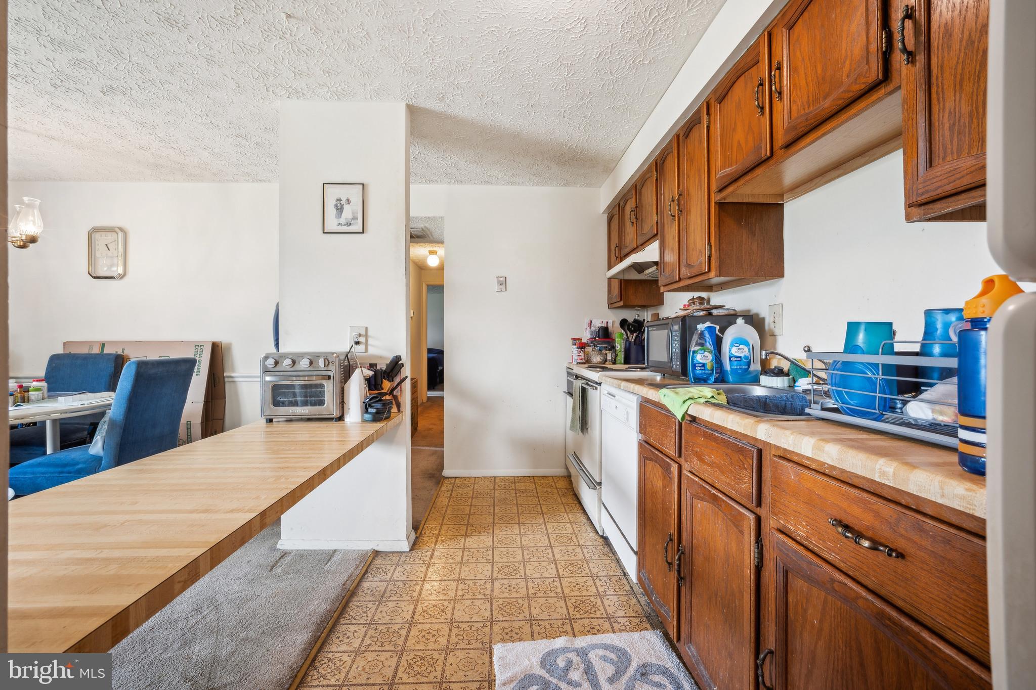 AMBERTOWNE - Residential