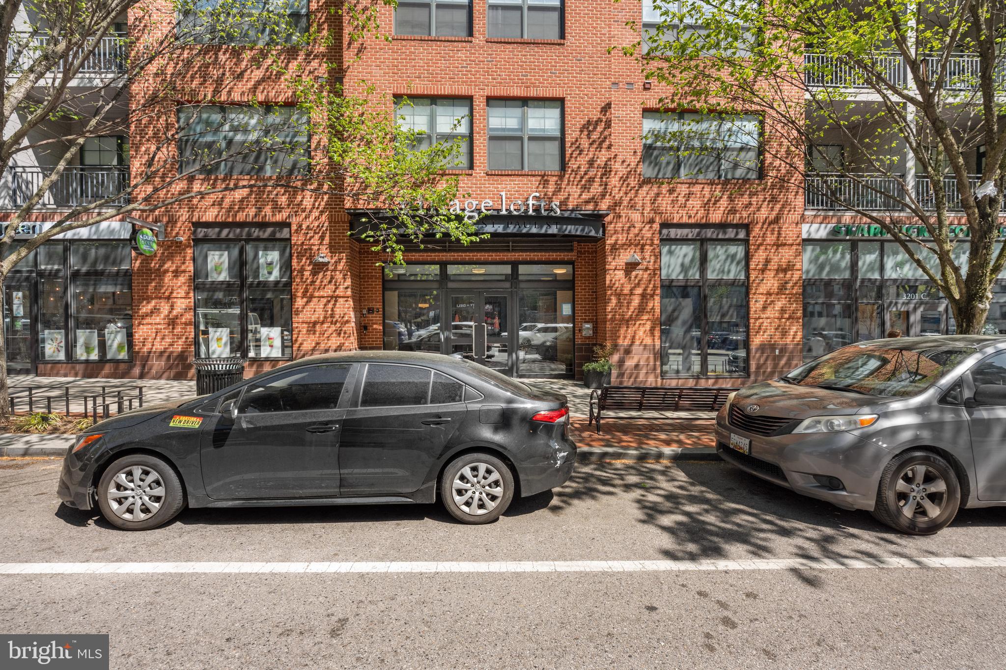 CHARLES VILLAGE - Residential