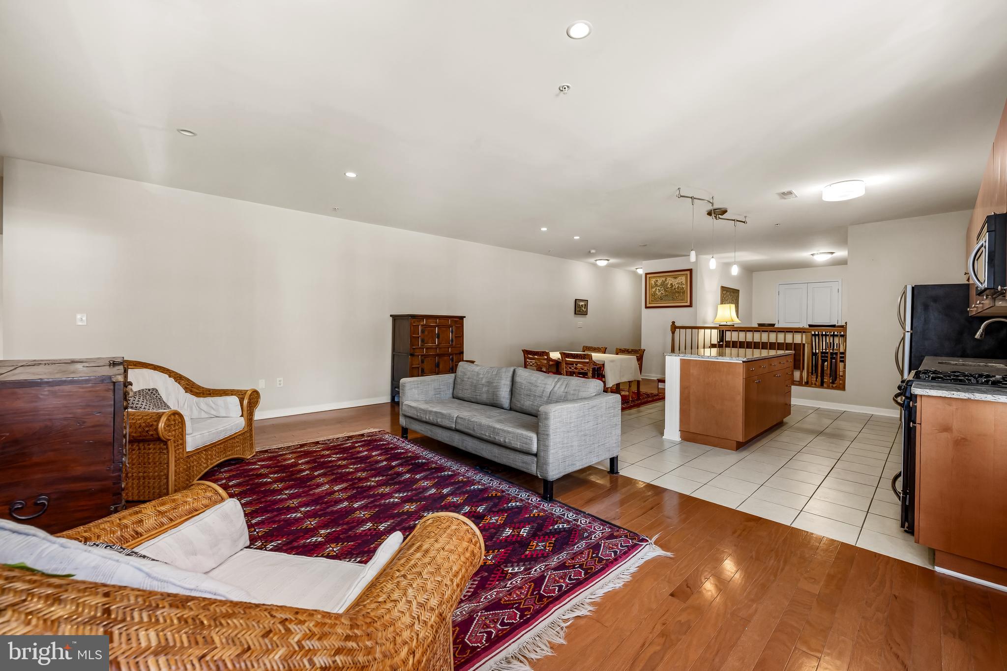 CHARLES VILLAGE - Residential