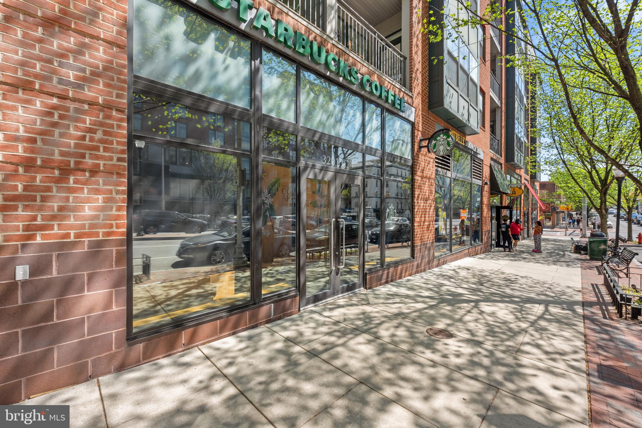 CHARLES VILLAGE - Residential