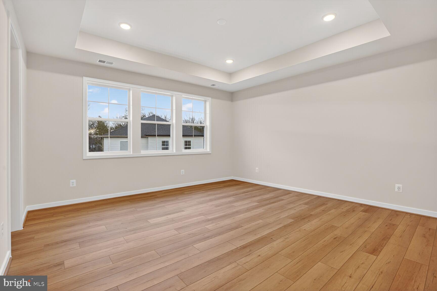 BRAMBLETON - Residential