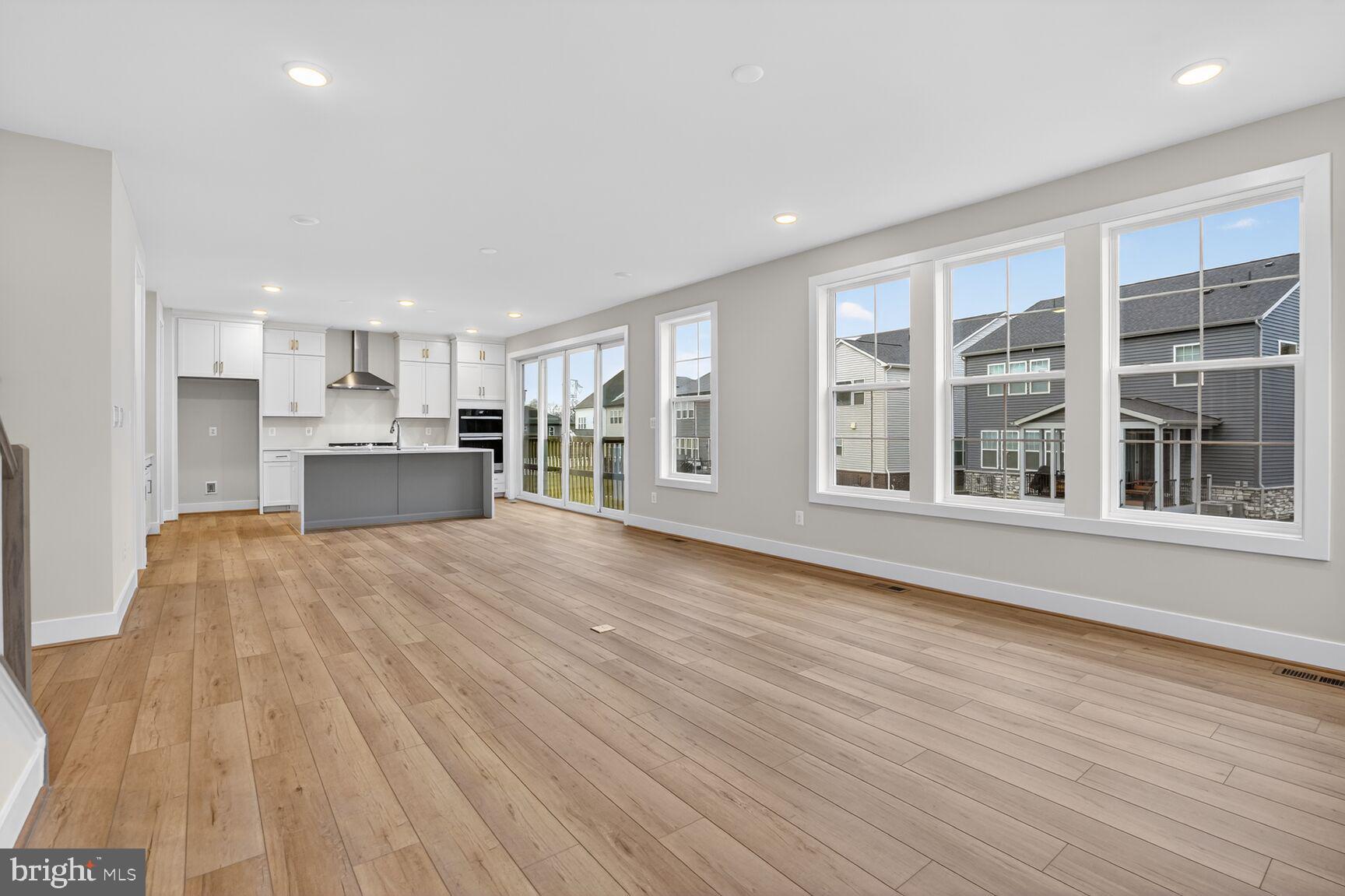 BRAMBLETON - Residential