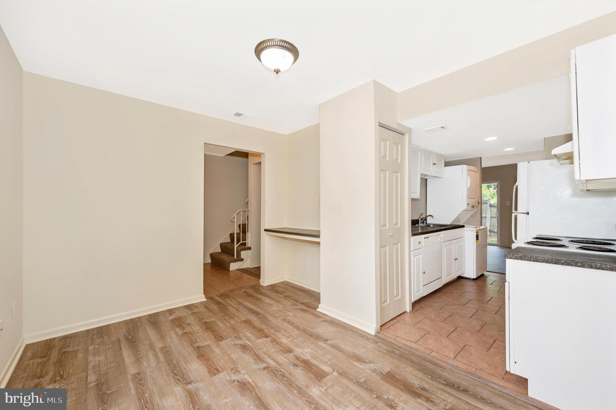 DISCOVERY - Residential