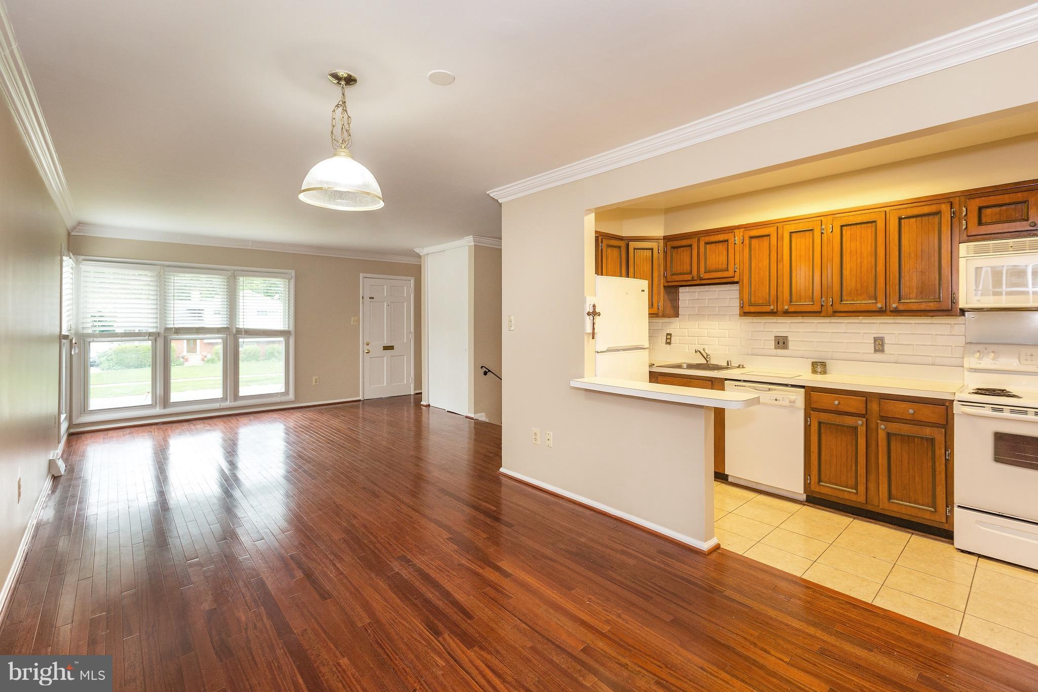 BROOKHAVEN - Residential Lease