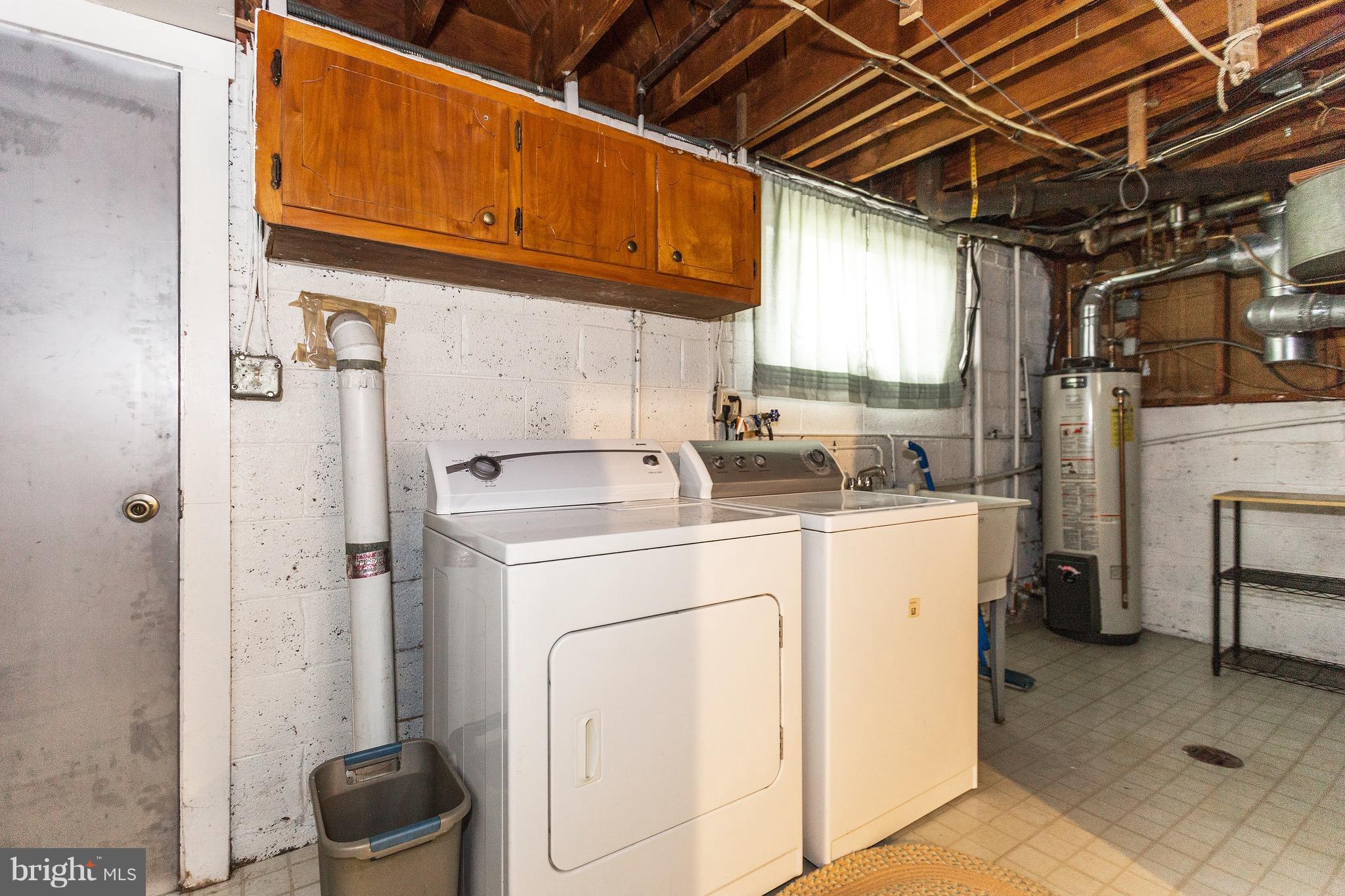 BROOKHAVEN - Residential Lease