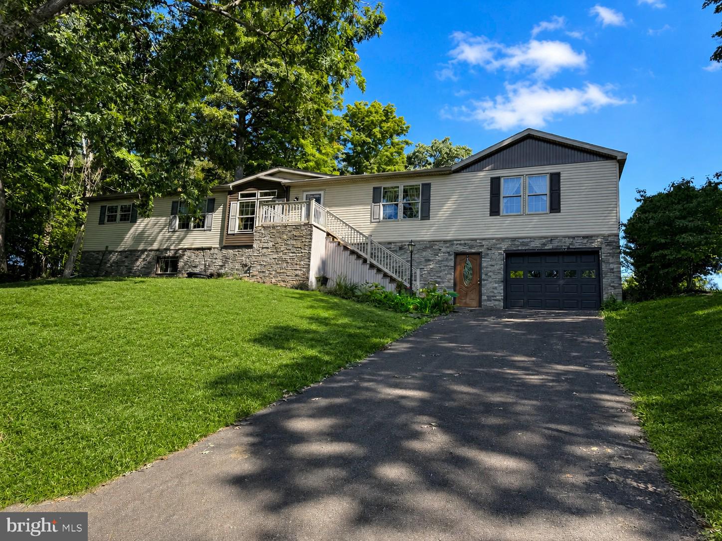 934 AVILTON LONACONING ROAD