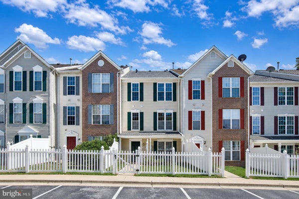 1818 TRIPLE FEATHER RD APT 85, SEVERN, MD 21144 - Image 6d6f4e4bf7c521dc8f9e933932df630d/1615044437