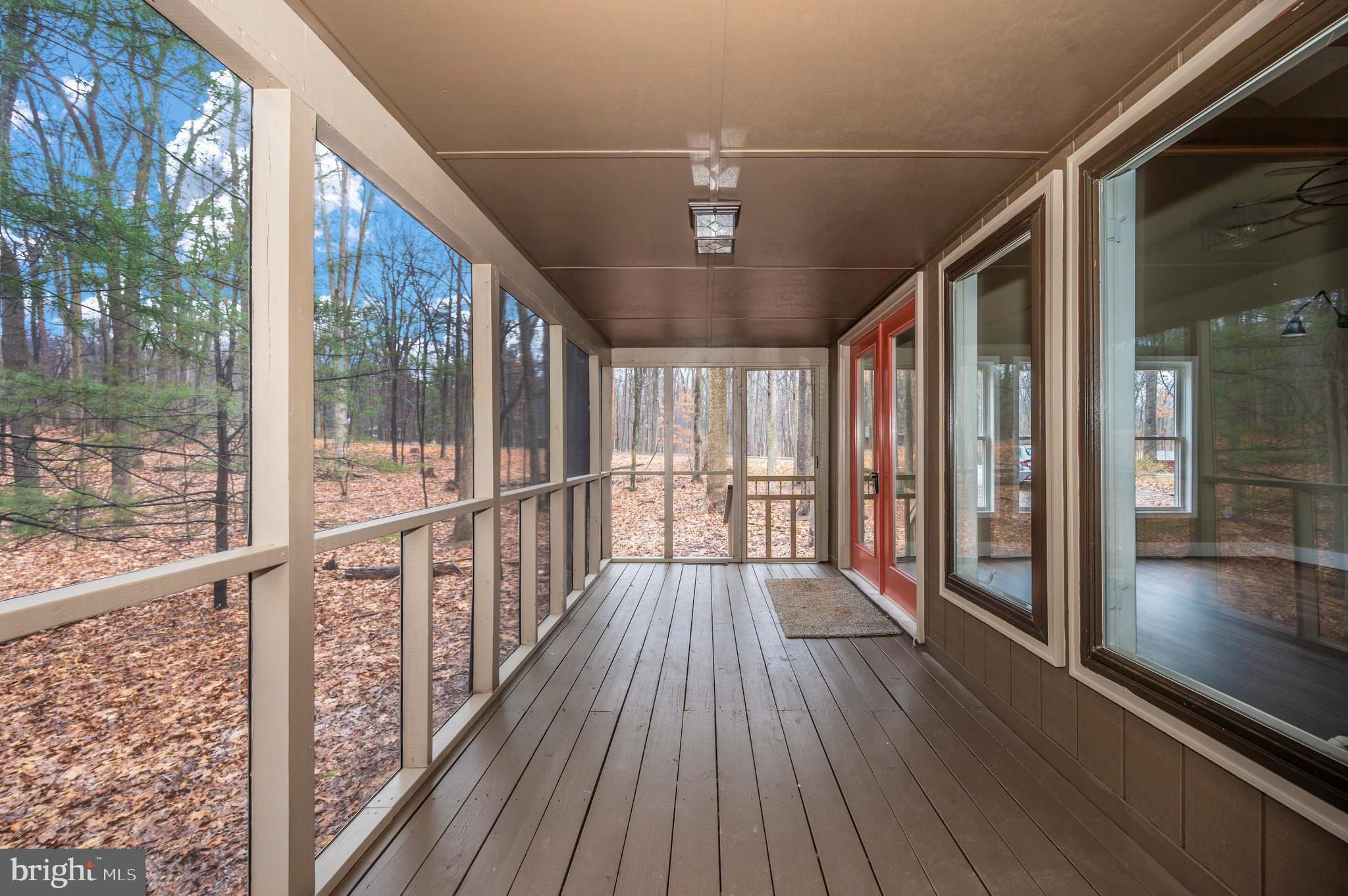 THE WOODS - Residential