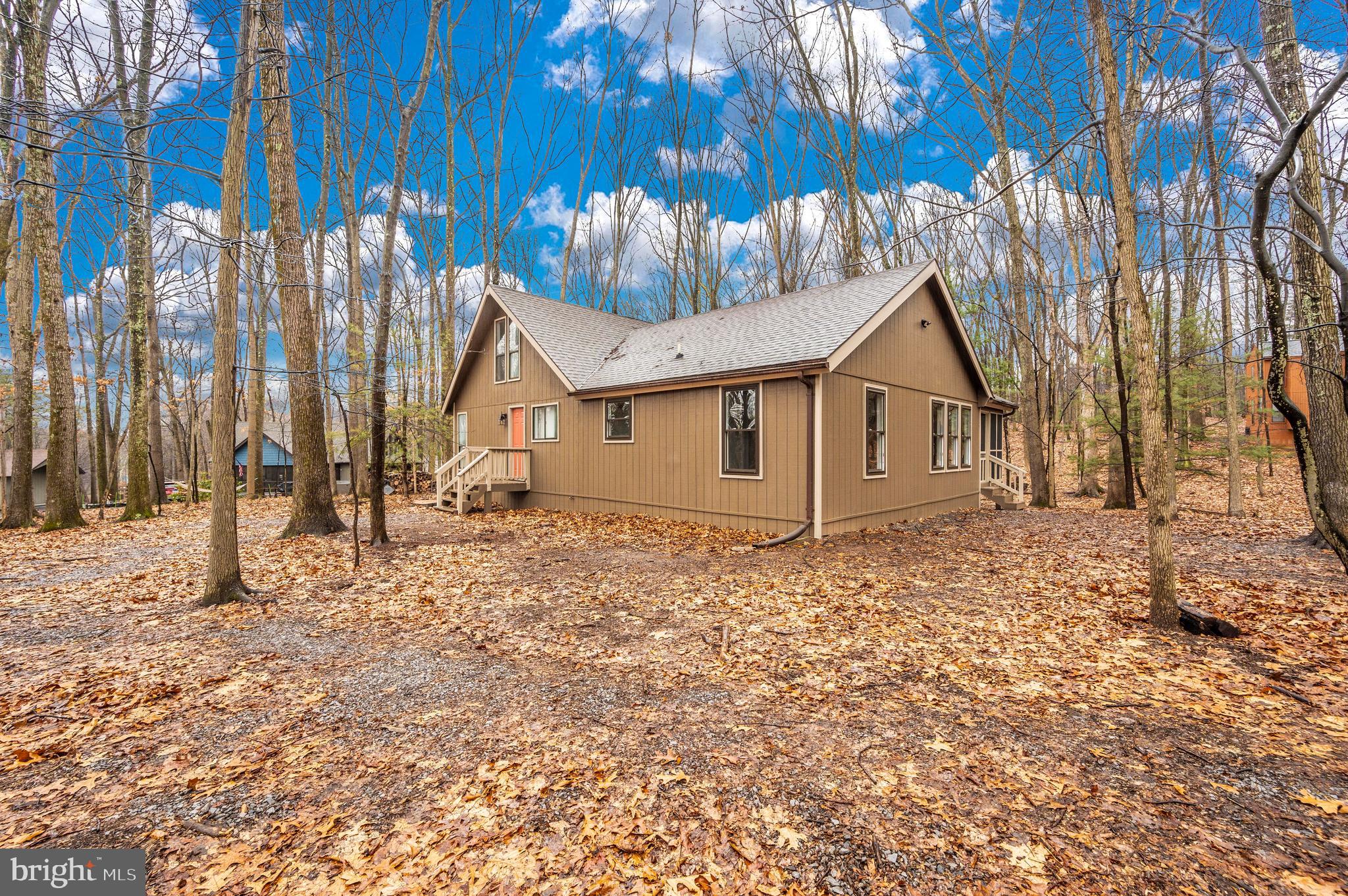 THE WOODS - Residential