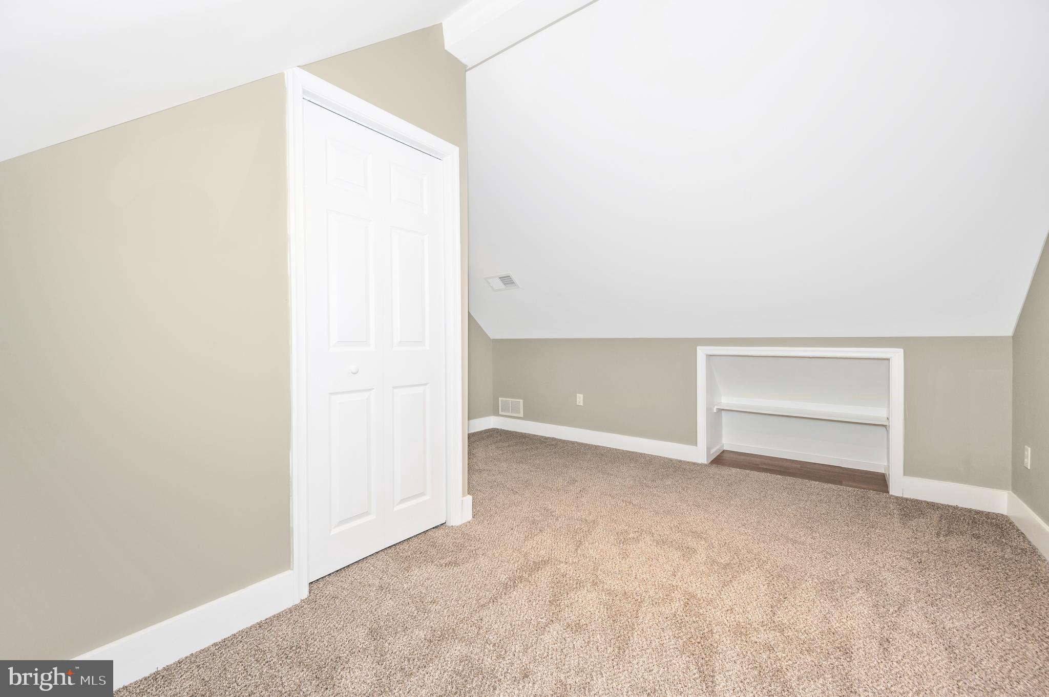 THE WOODS - Residential