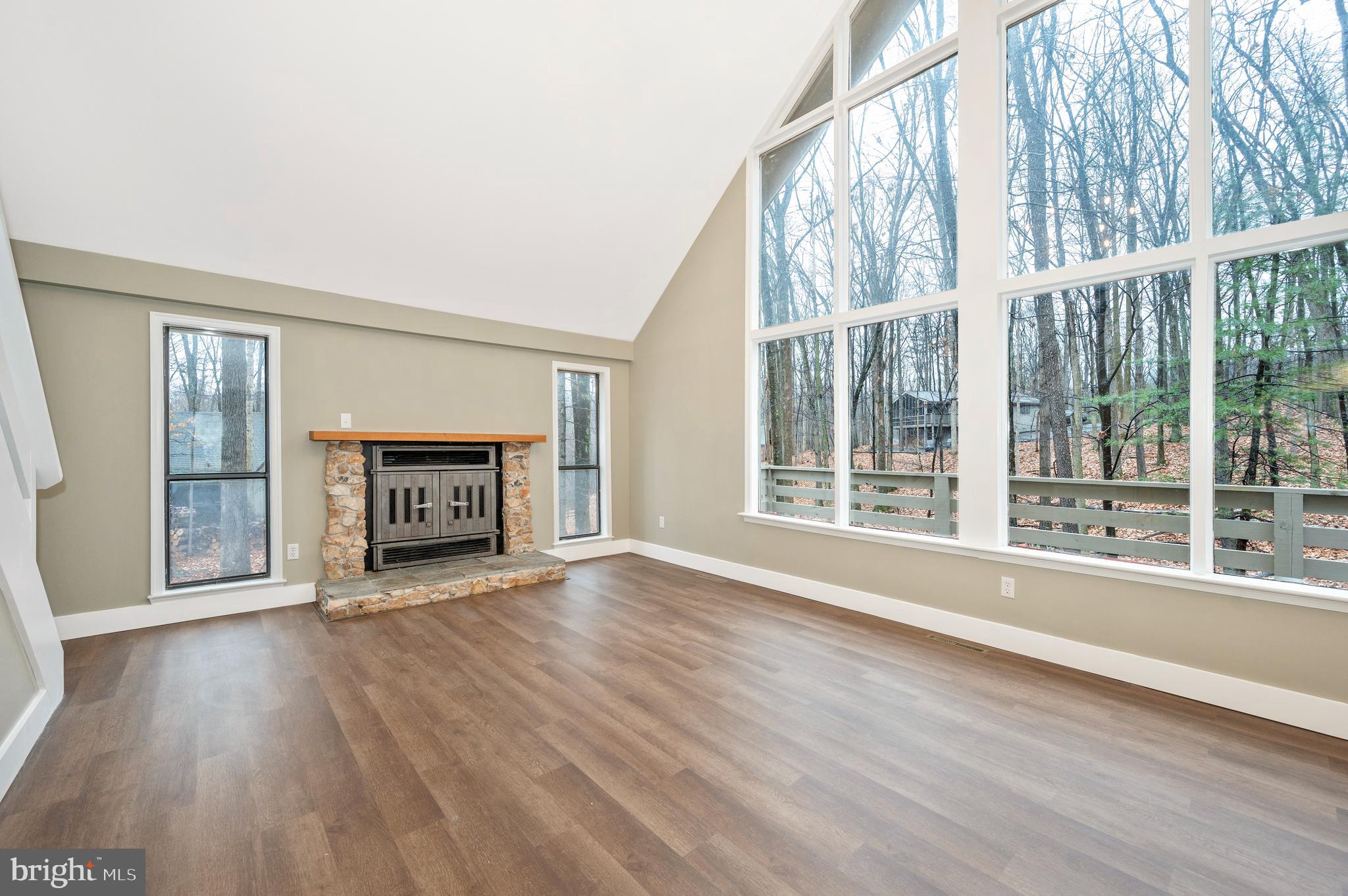 THE WOODS - Residential