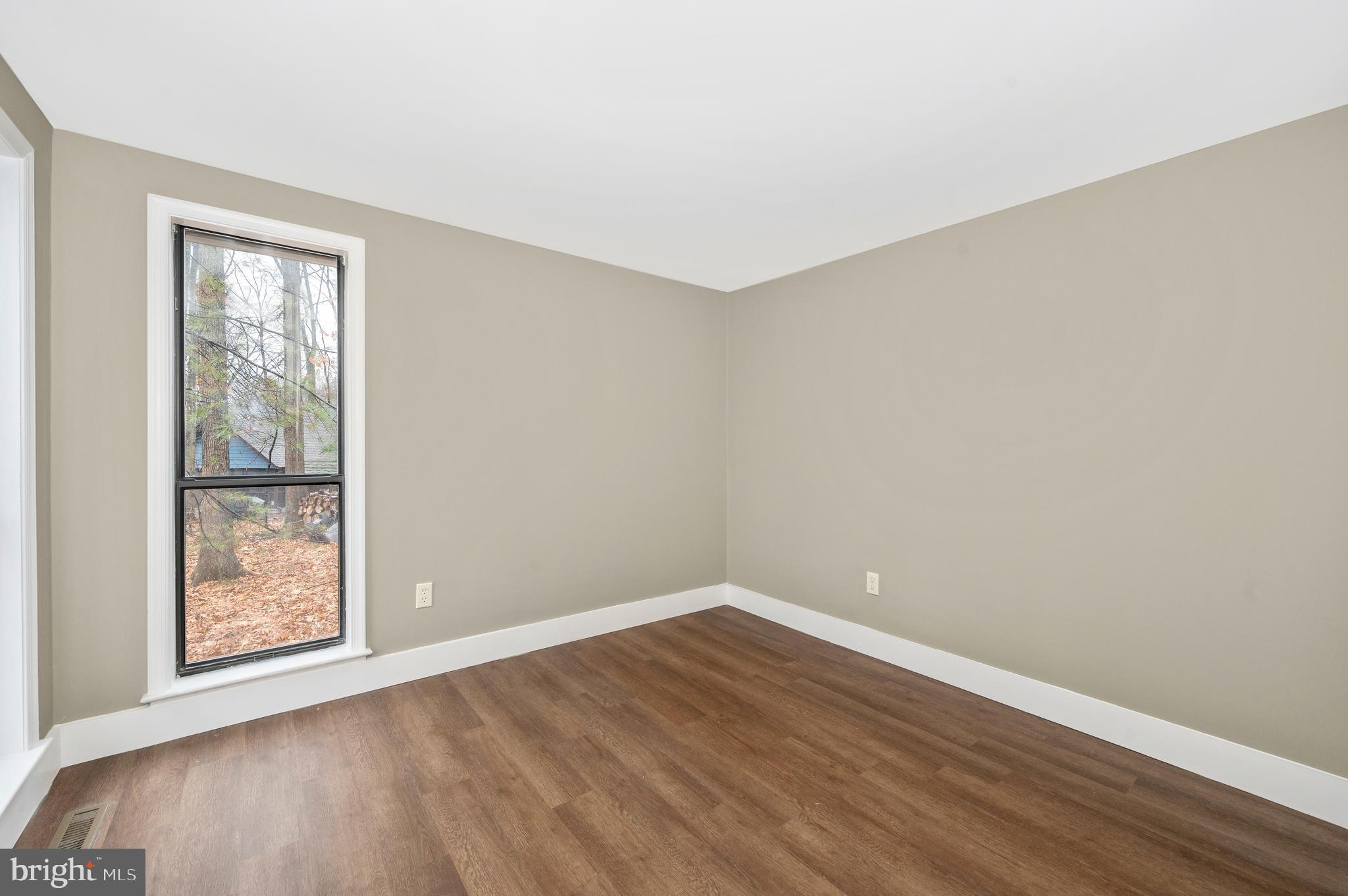 THE WOODS - Residential