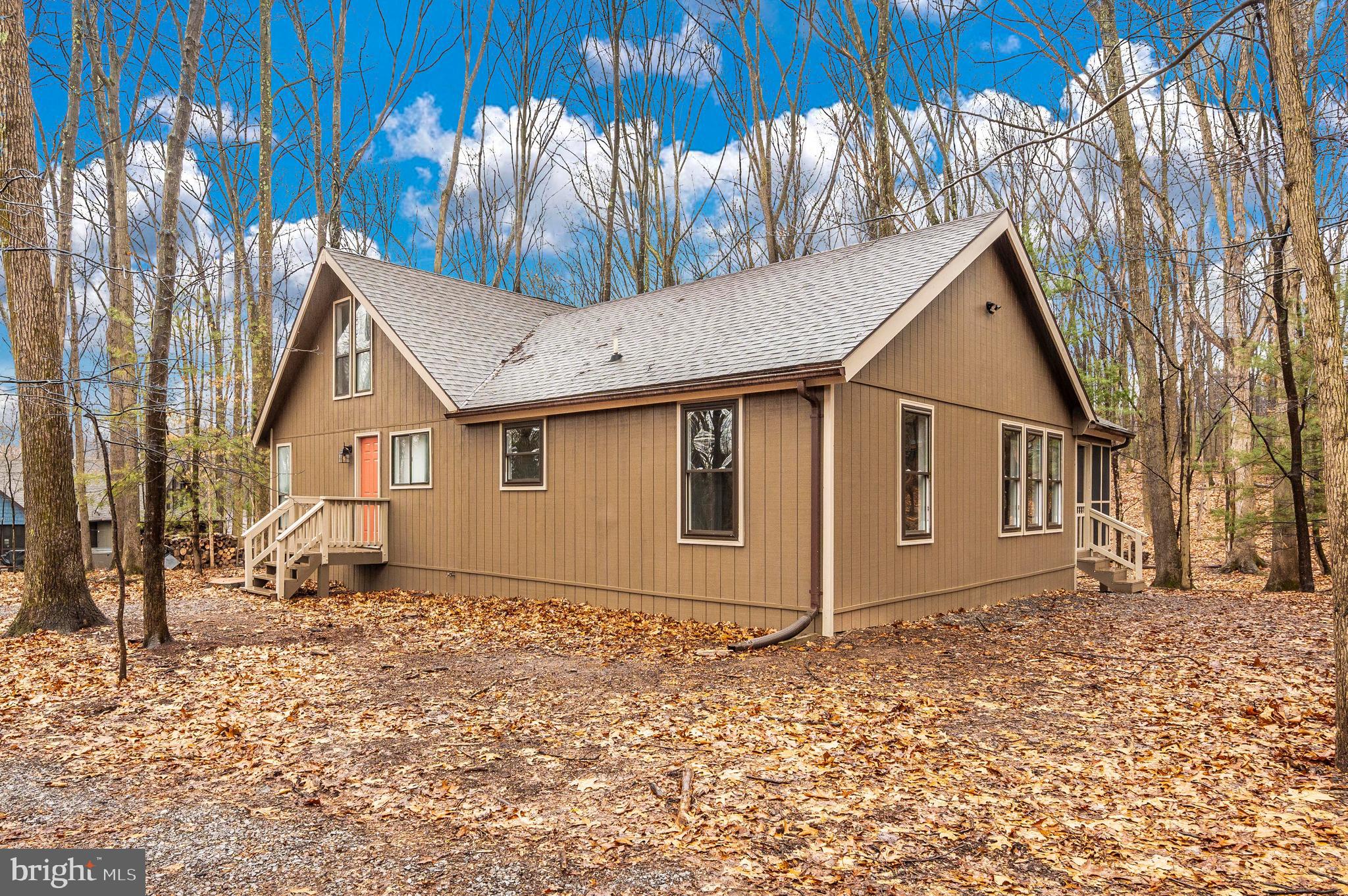 THE WOODS - Residential