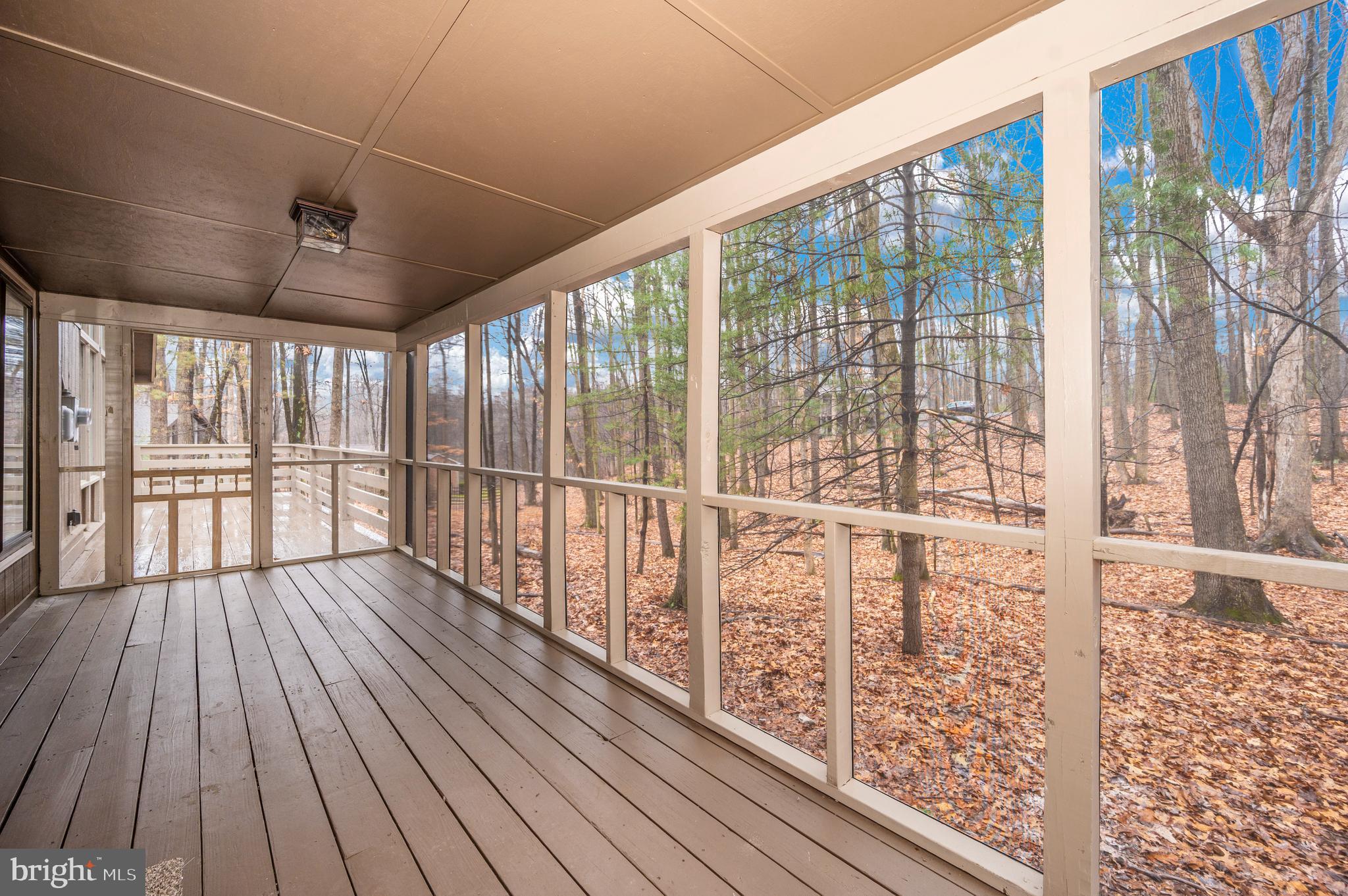 THE WOODS - Residential