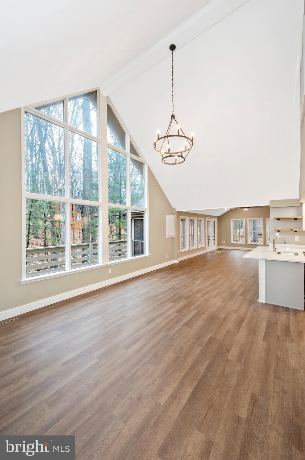 THE WOODS - Residential