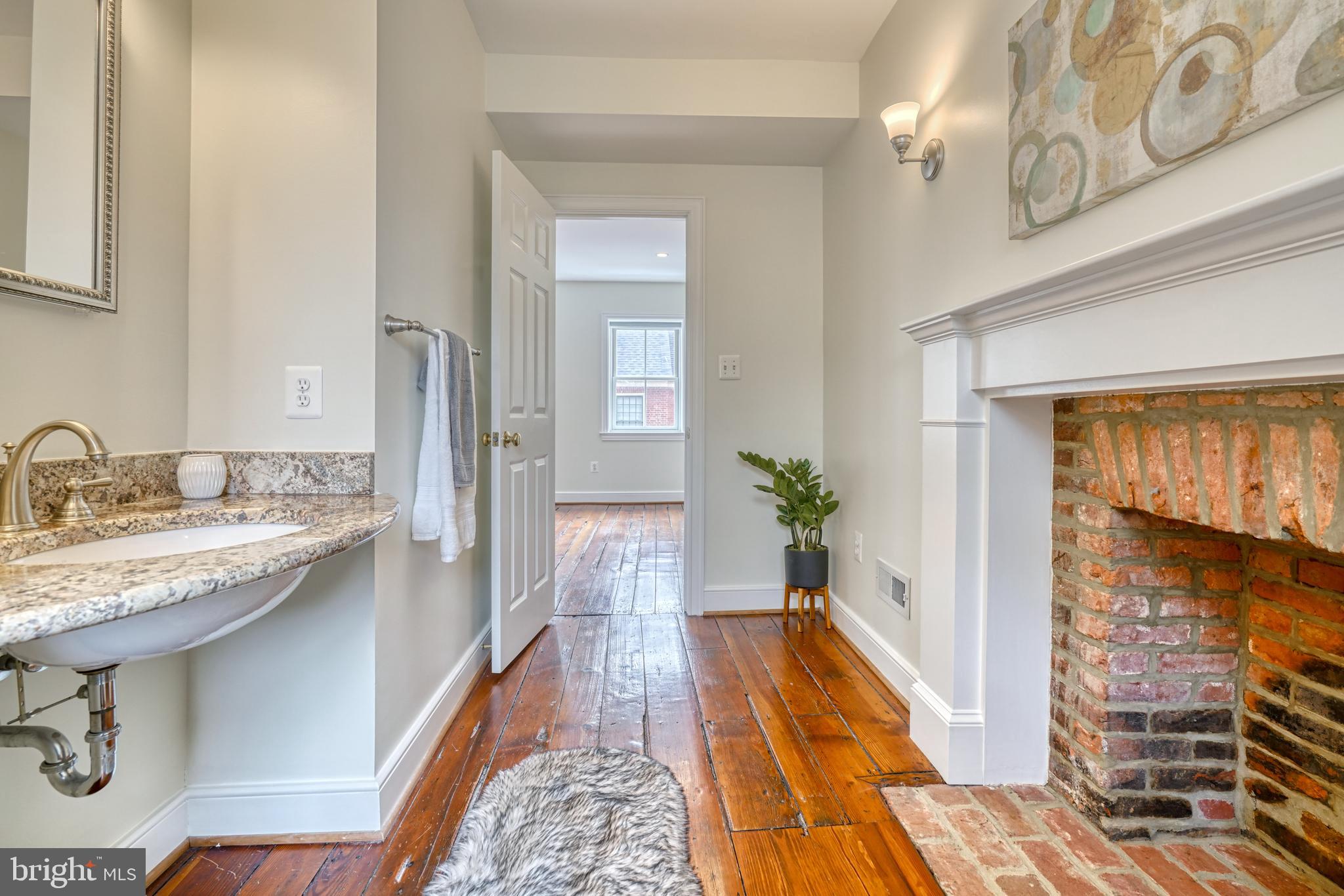 FELLS POINT HISTORIC DISTRICT - Residential Lease