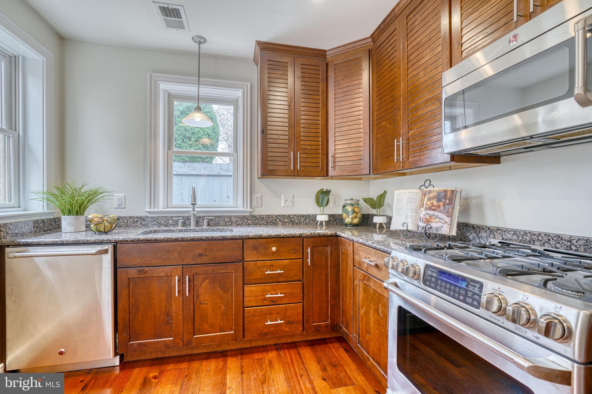 FELLS POINT HISTORIC DISTRICT - Residential Lease