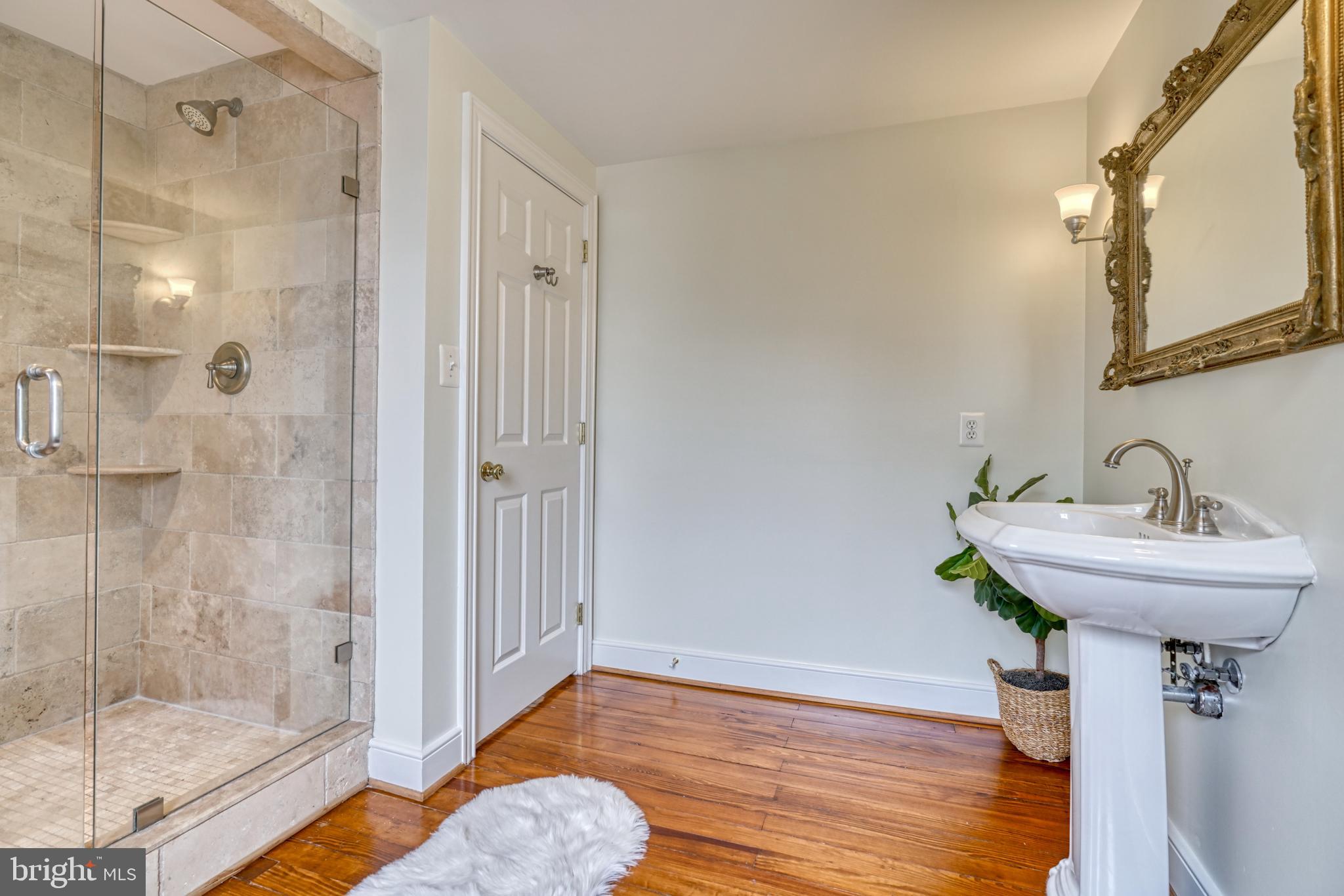 FELLS POINT HISTORIC DISTRICT - Residential Lease