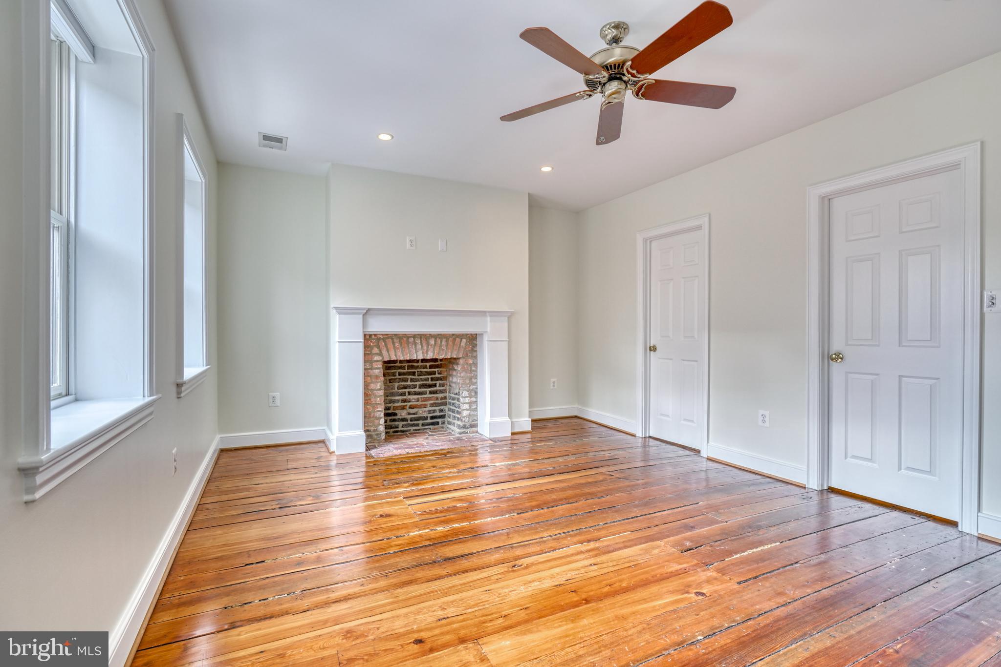 FELLS POINT HISTORIC DISTRICT - Residential Lease