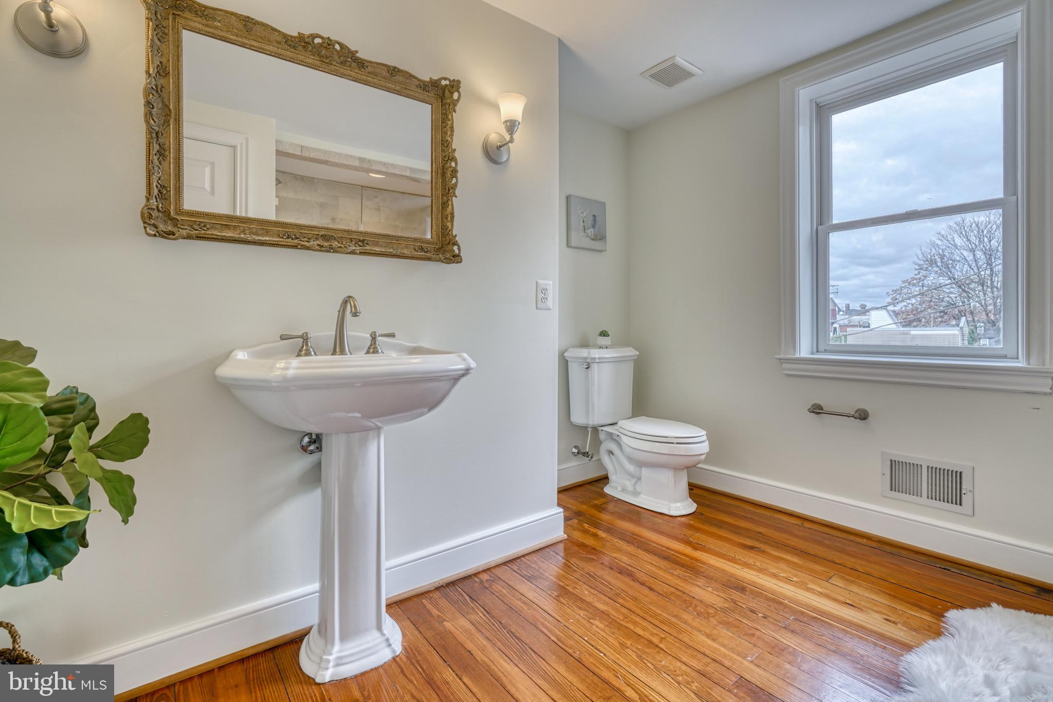 FELLS POINT HISTORIC DISTRICT - Residential Lease