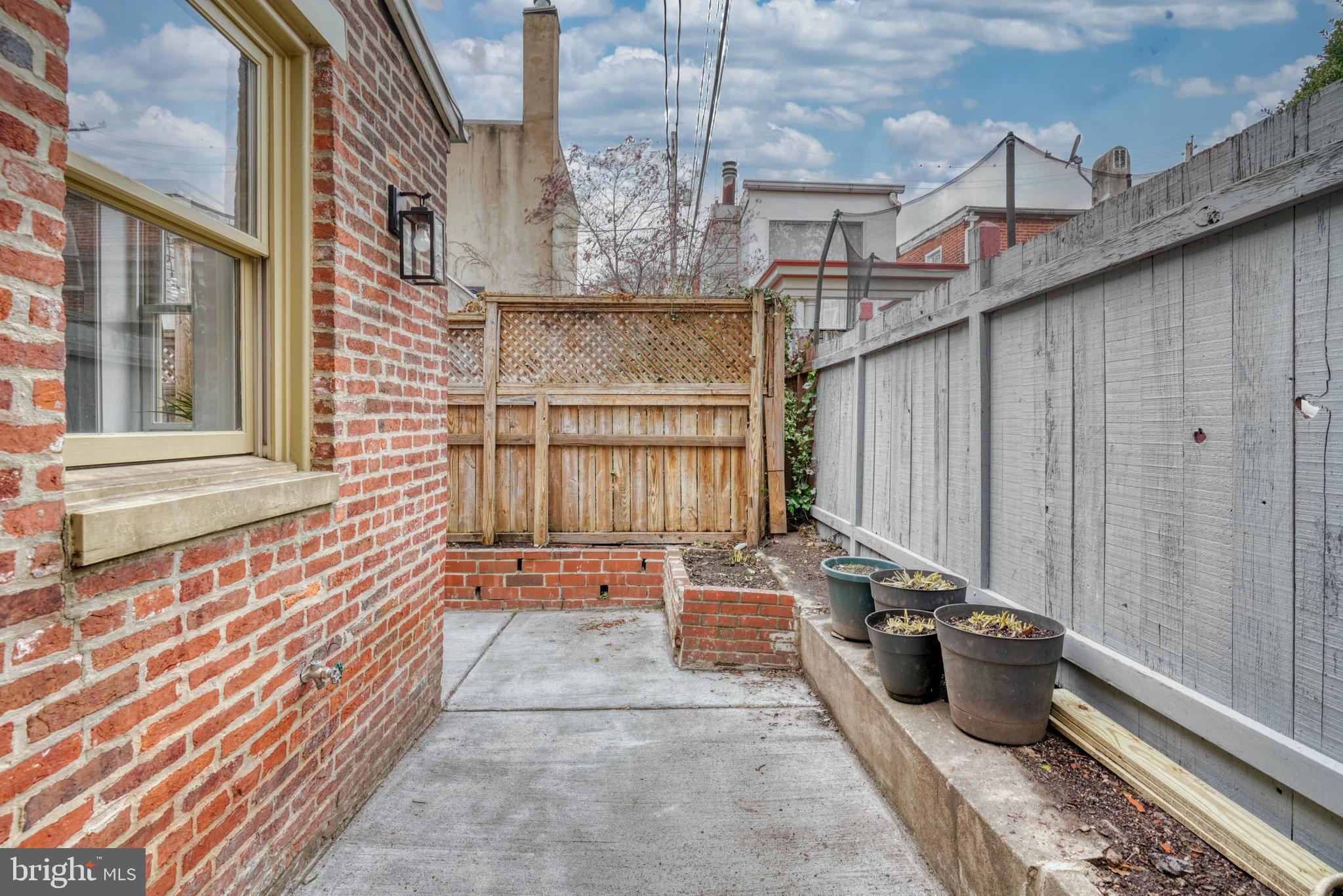 FELLS POINT HISTORIC DISTRICT - Residential Lease