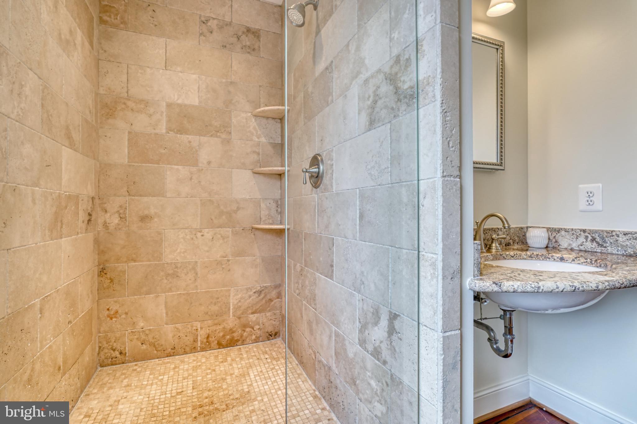 FELLS POINT HISTORIC DISTRICT - Residential Lease