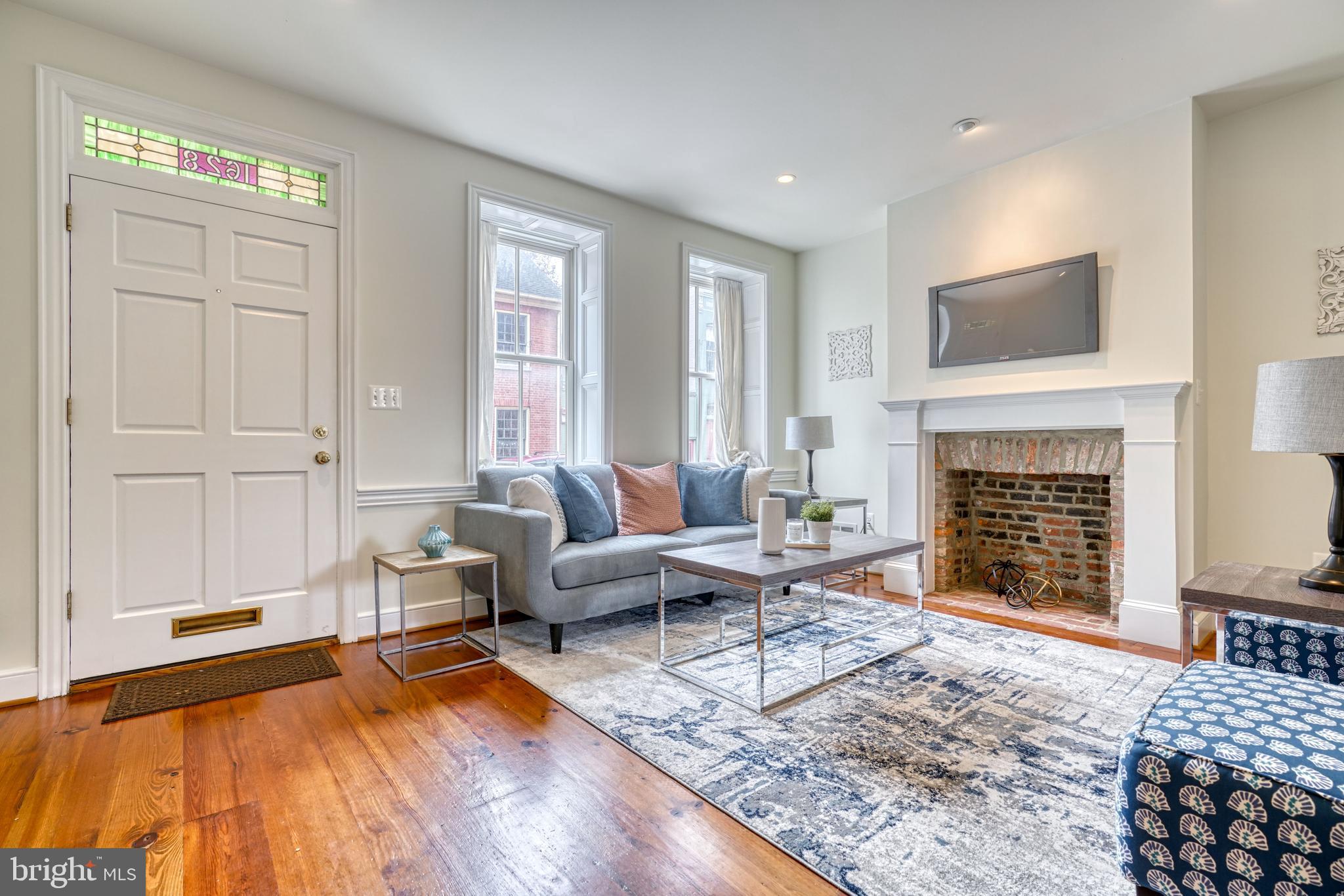 FELLS POINT HISTORIC DISTRICT - Residential Lease