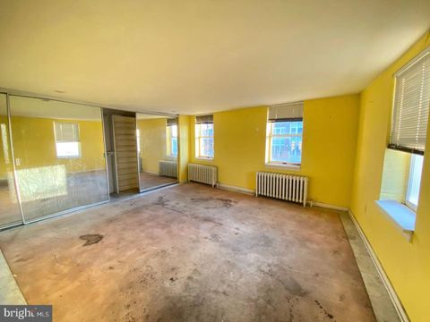 543 WASHINGTON AVENUE PHILADELPHIA PA 19147