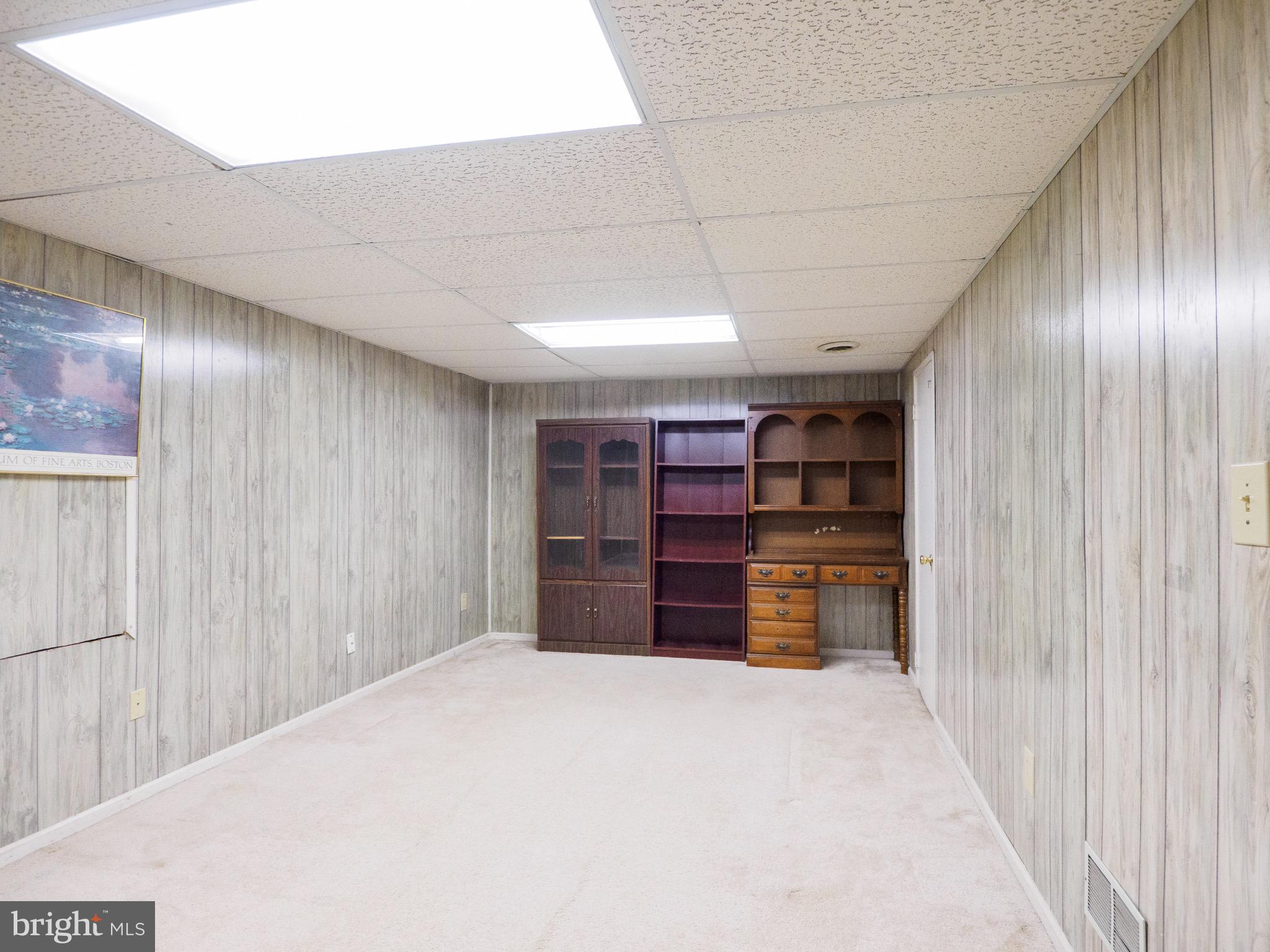 FLINTS GROVE - Residential Lease