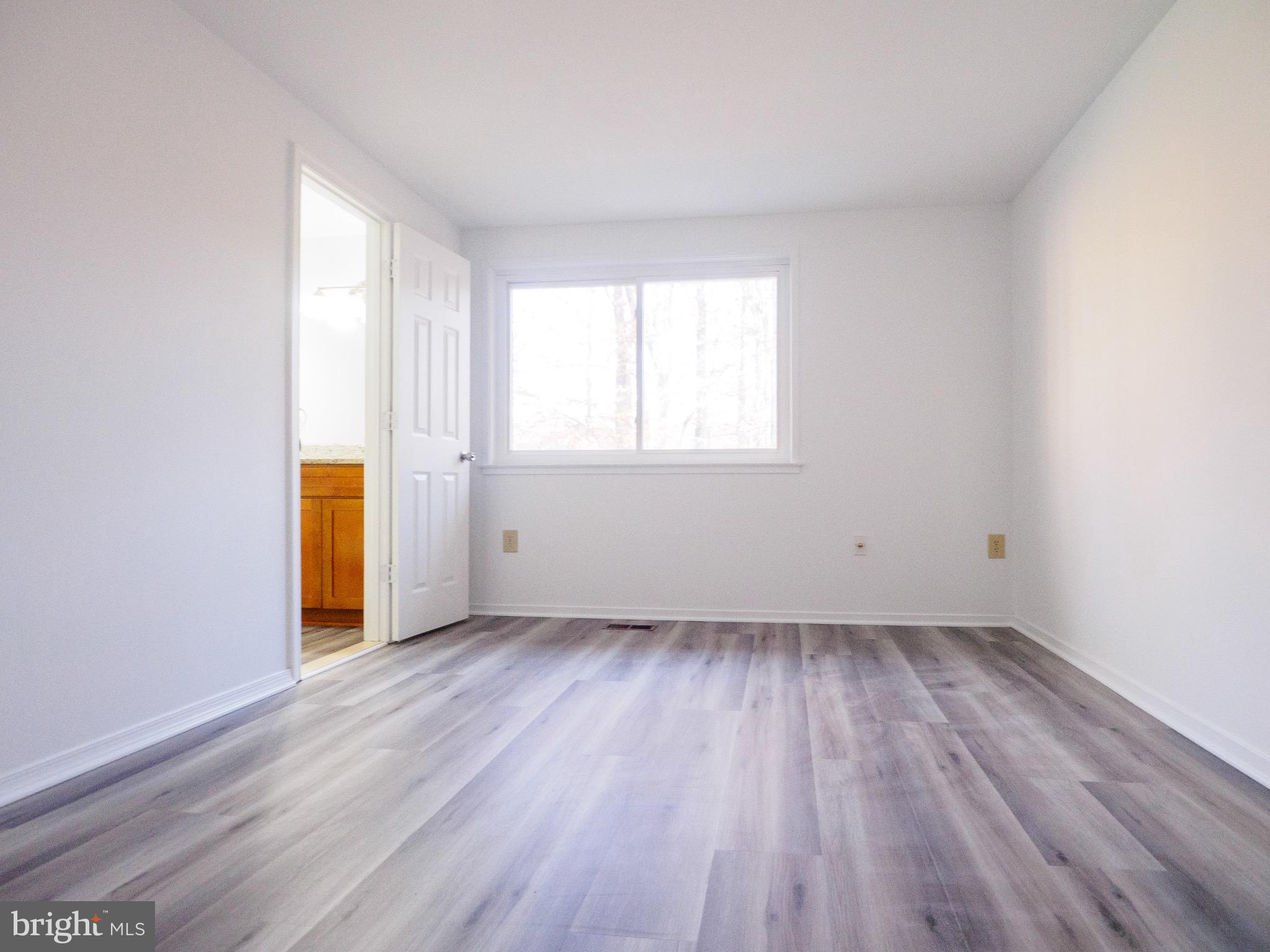 FLINTS GROVE - Residential Lease