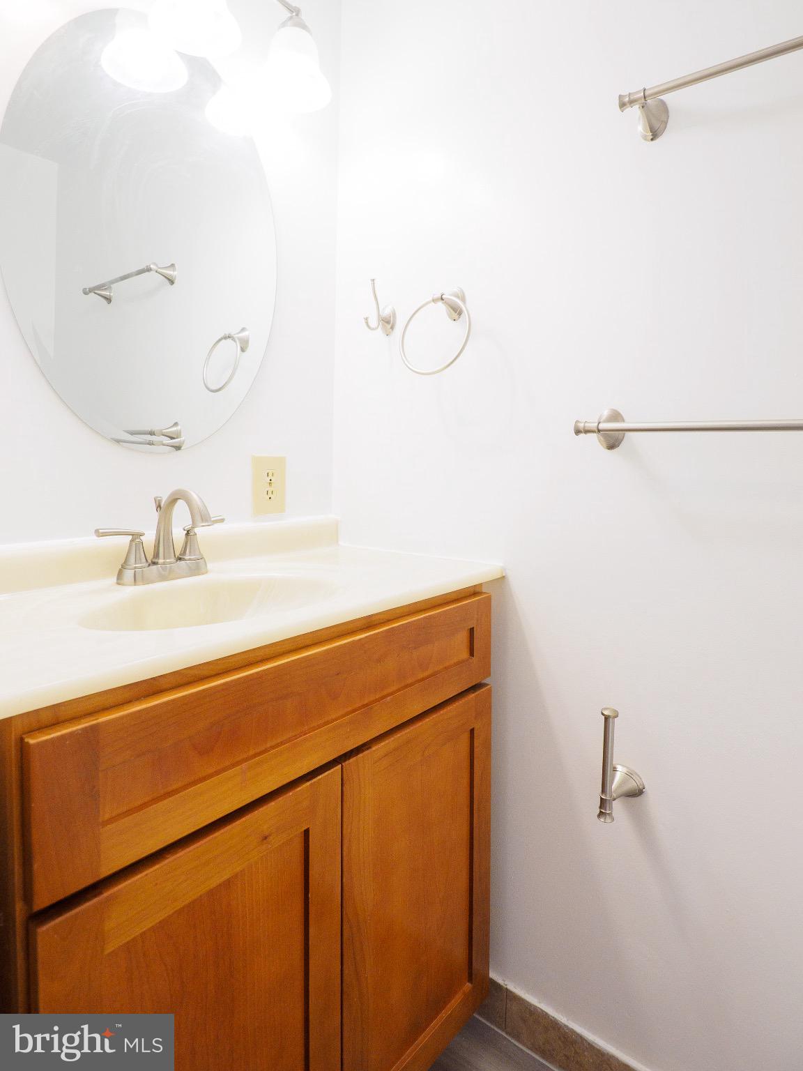 FLINTS GROVE - Residential Lease