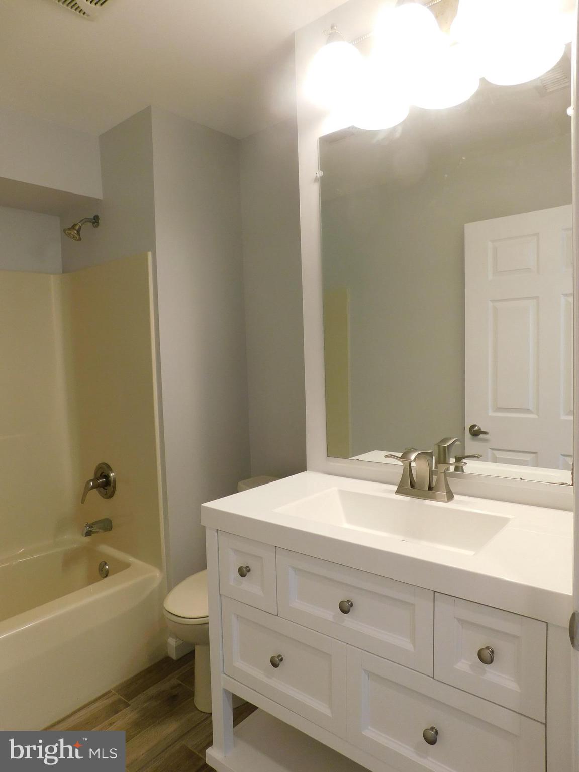 SPENCEOLA FARMS - Residential Lease