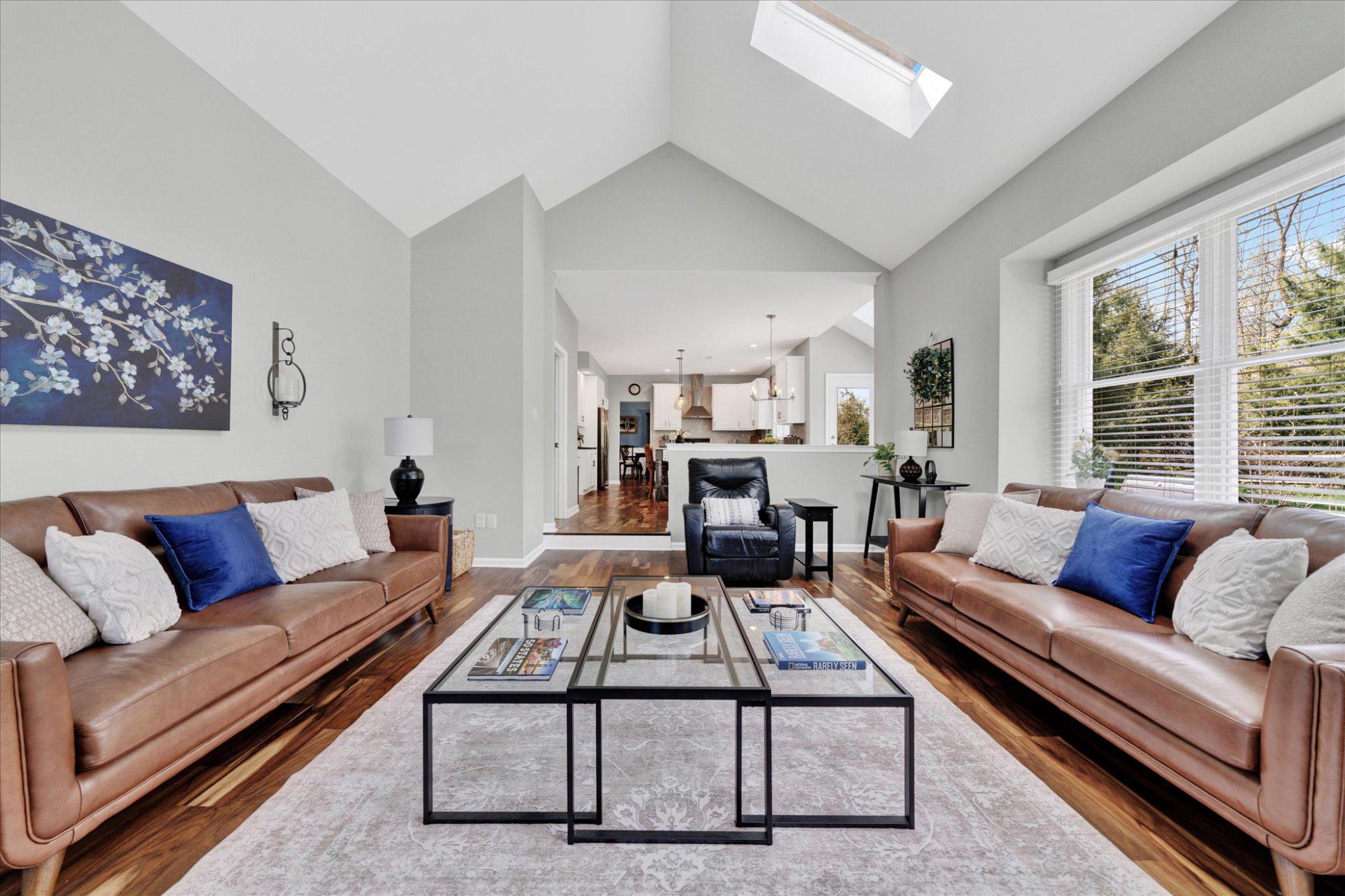 COLD SPRING HUNT - Residential