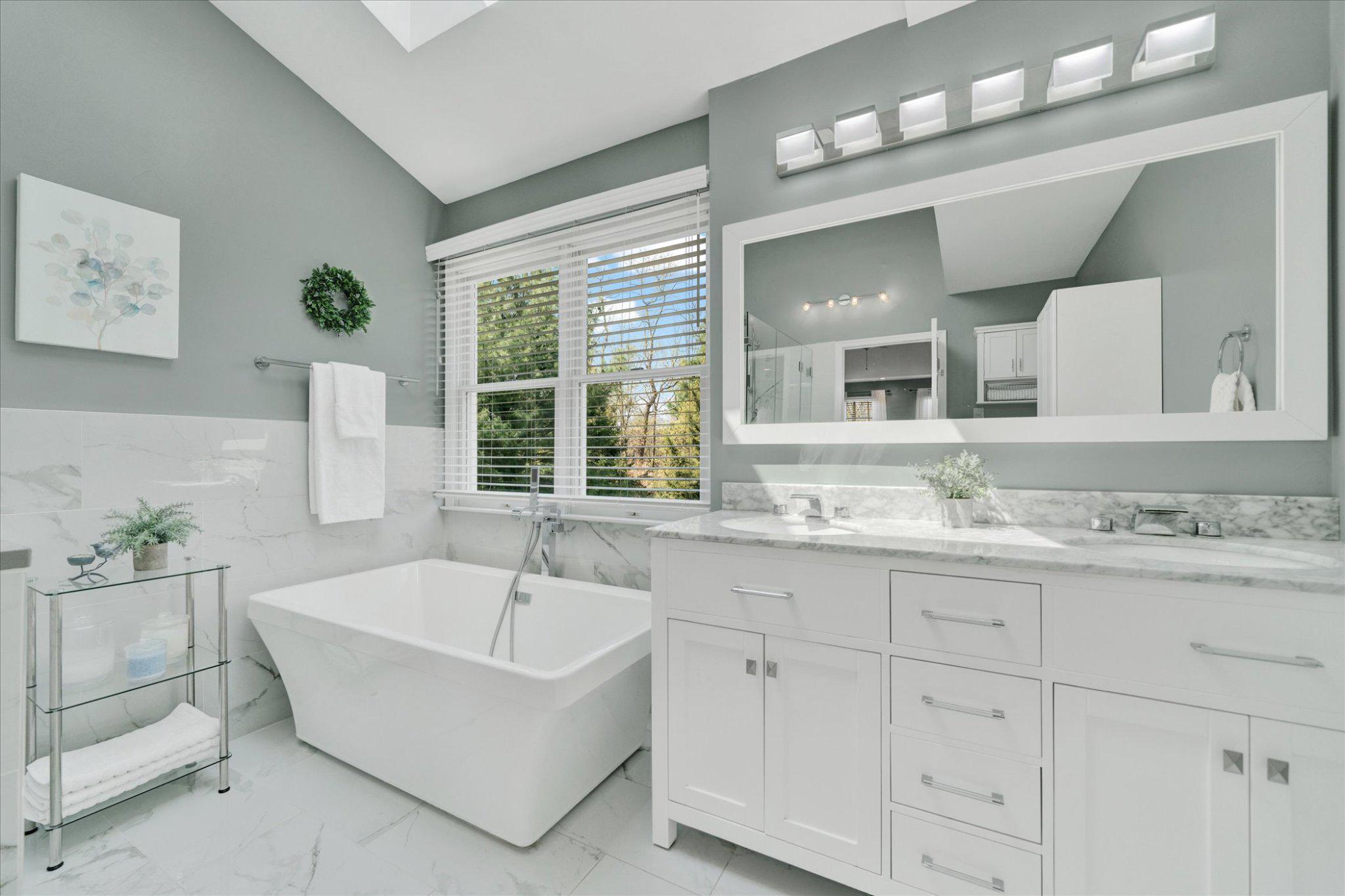 COLD SPRING HUNT - Residential