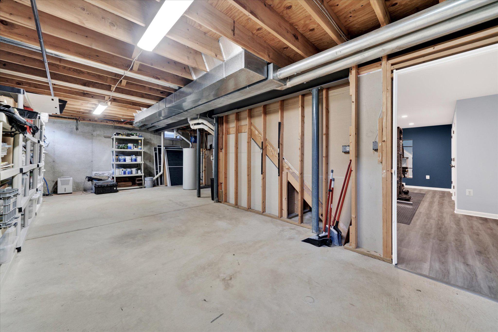 COLD SPRING HUNT - Residential